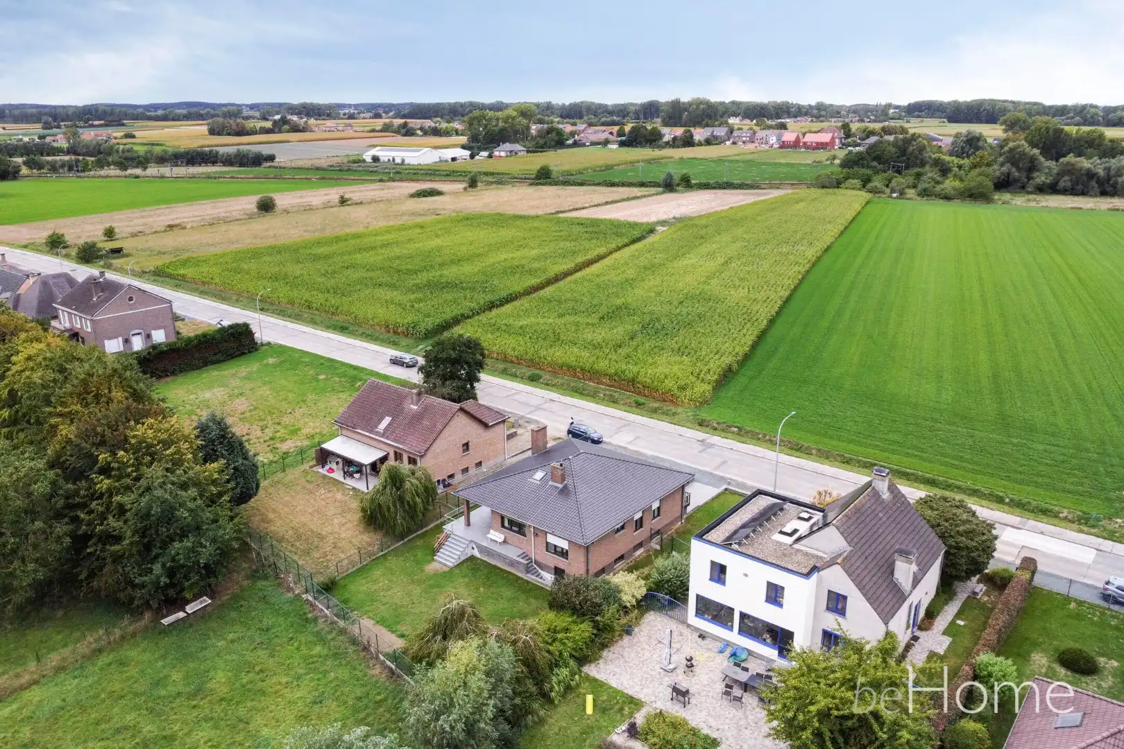 Vrijstaande bungalow met 4 slaapkamers, volledige kelder en ZO-tuin foto 6