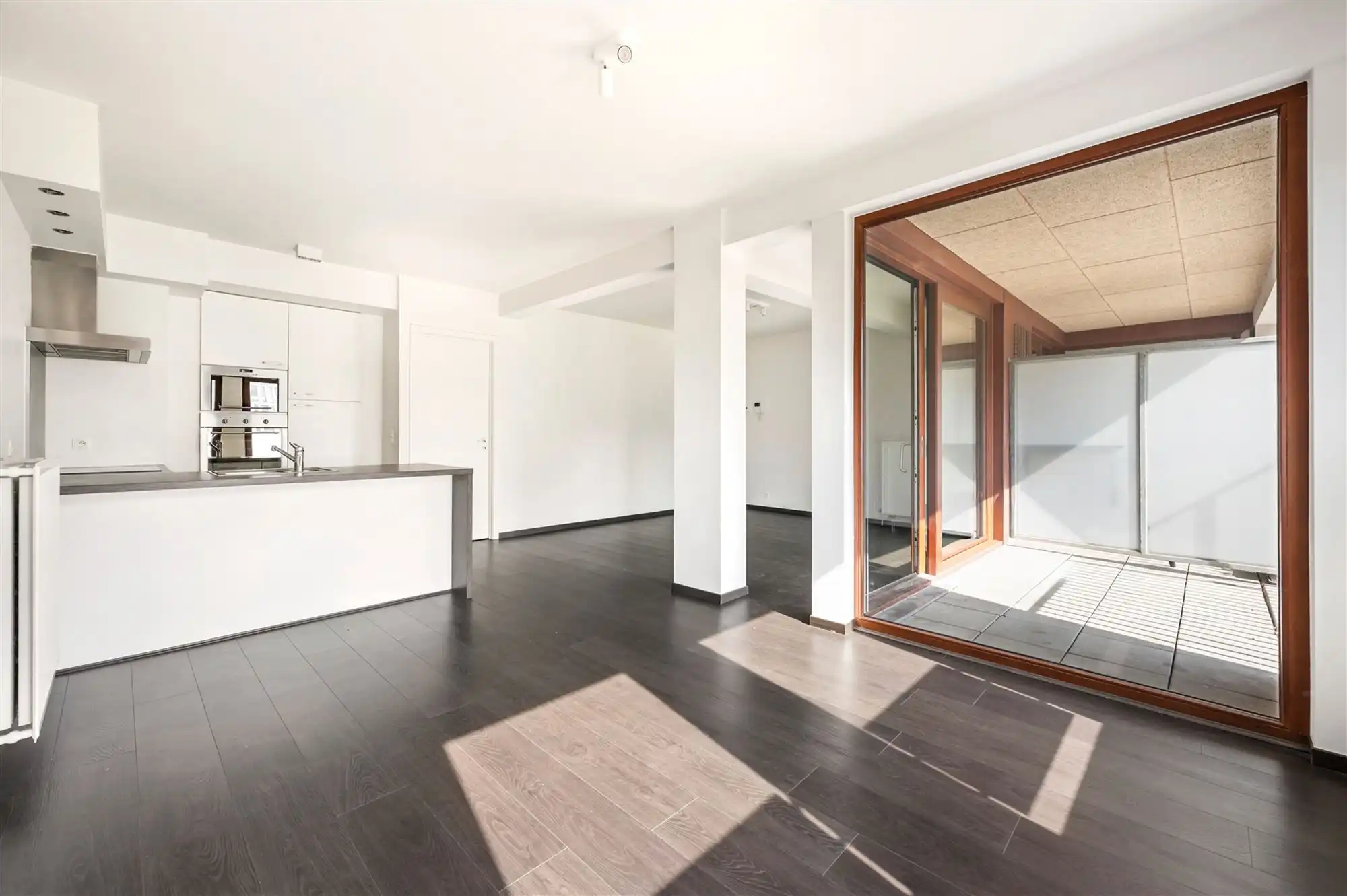 3 slaapkamer appartement met terras! foto 3