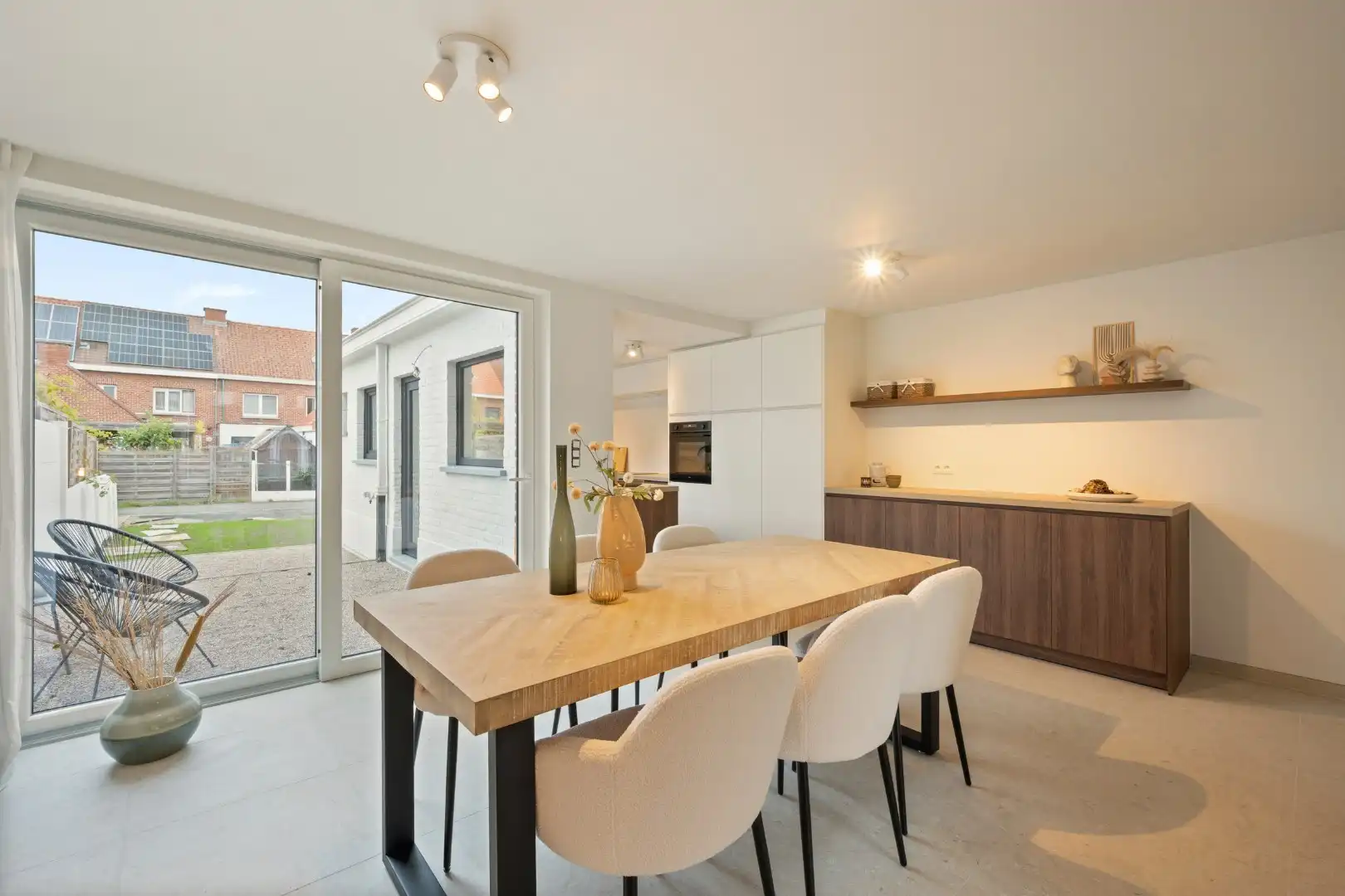 Energiezuinige woning met 3 slaapkamers en tuin met uitweg in Gullegem foto 7