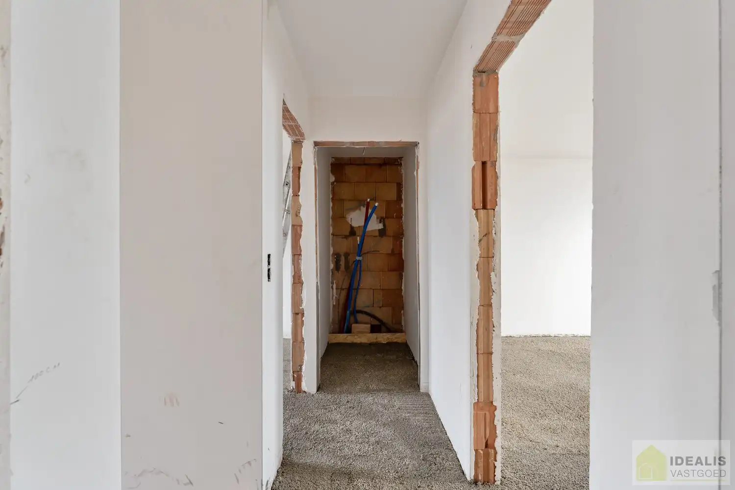 PRACHTIGE NIEUWBOUWWONING (GRONDAANDEEL €116.000,00 + 12% REGISTRATIERECHTEN EN CONSTRUCTIE € 277.000,00 + 21% BTW) MET EEN HEERLIJK LICHTRIJKE WOONKAMER MET OPEN KEUKEN MET AANSLUITEND BERGPLAATS, BUREEL, INPANDIGE GARAGE, 3 SLAAPKAMERS, EEN RUIME BADKAMER VOORZIEN VAN ALLE COMFORT! EEN HEERLIJK RUIM HUIS MET INPANDIGE GARAGE, EEN LEUKE TUIN, OP EEN GEGEERDE LOCATIE NABIJ HET CENTRUM VAN REPPEL! foto 14