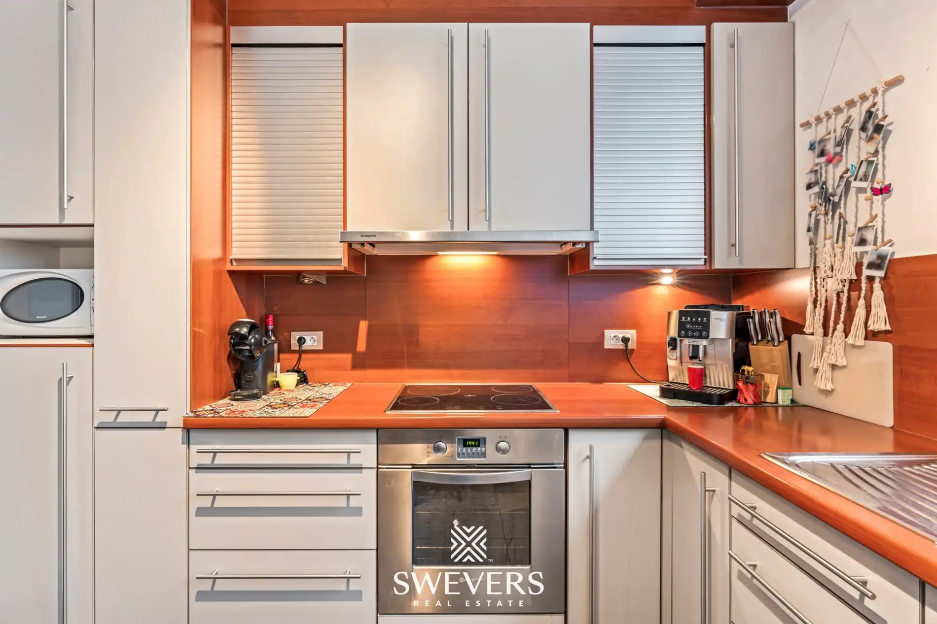 Ruim appartement met dubbele garage en groot terras vlakbij het centrum van Heusden foto 13