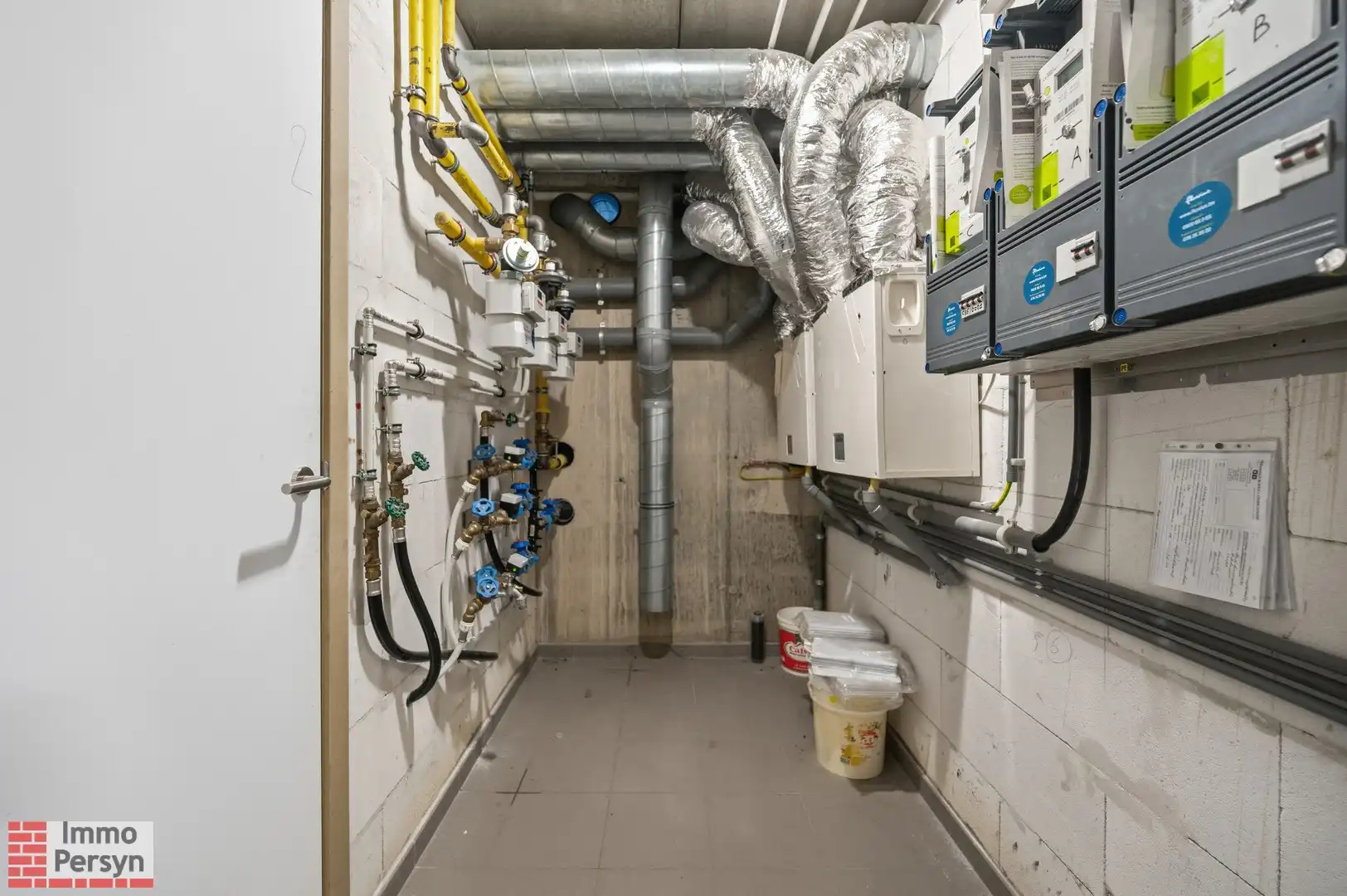 Modern en veelzijdig gebouw met 3 appartementen, rustige tuin en aanpalend perceel te Bekkevoort foto 41