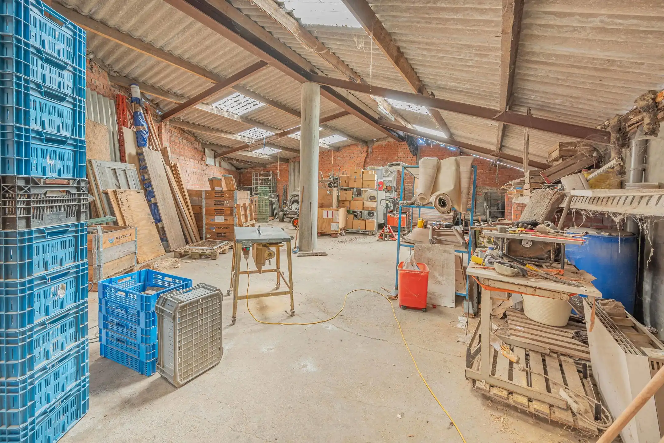 Te renoveren woning met magazijn op ruim perceel (833 m²) foto 21