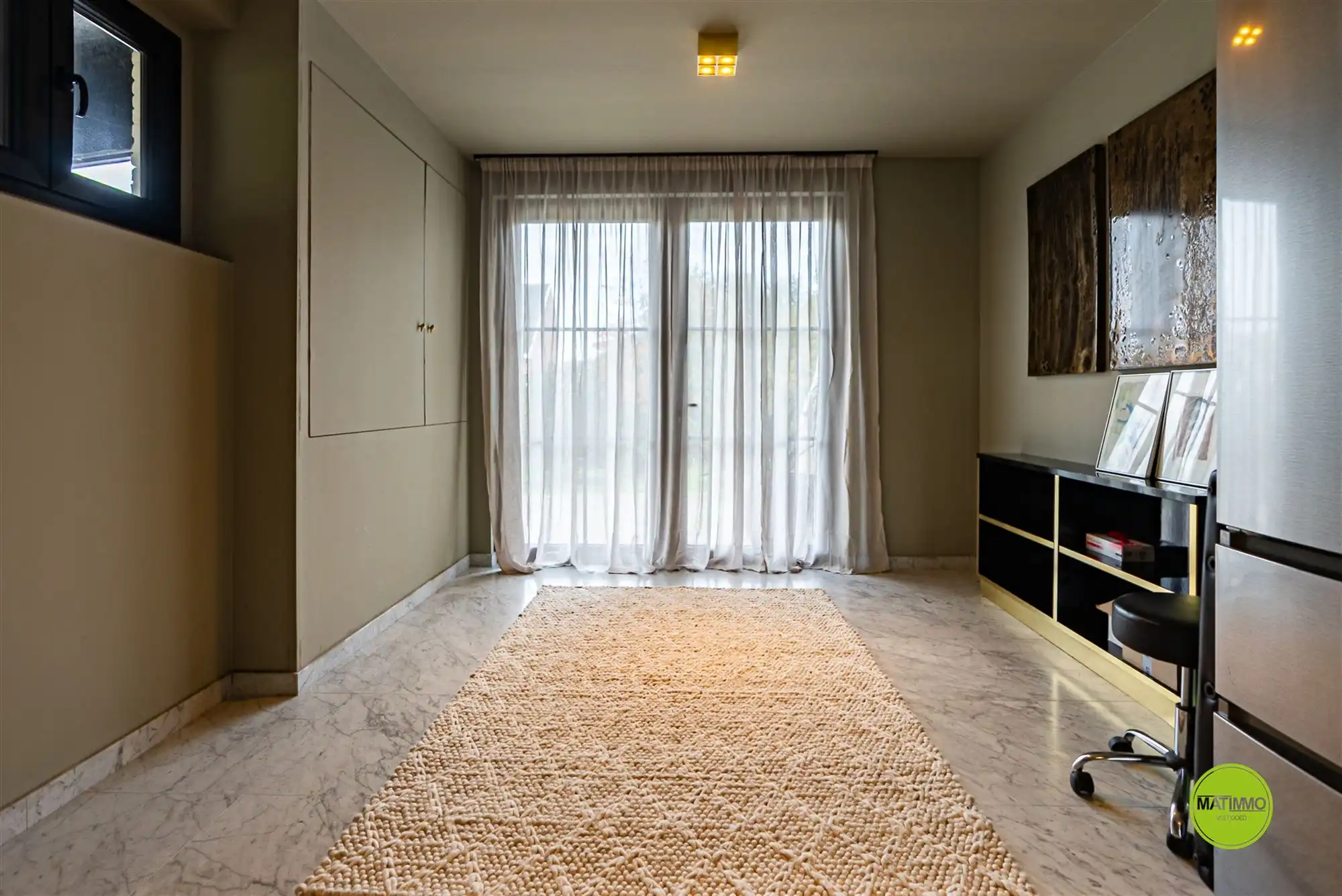 Unieke, luxueus gerenoveerde woning op uitzonderlijk perceel foto 25