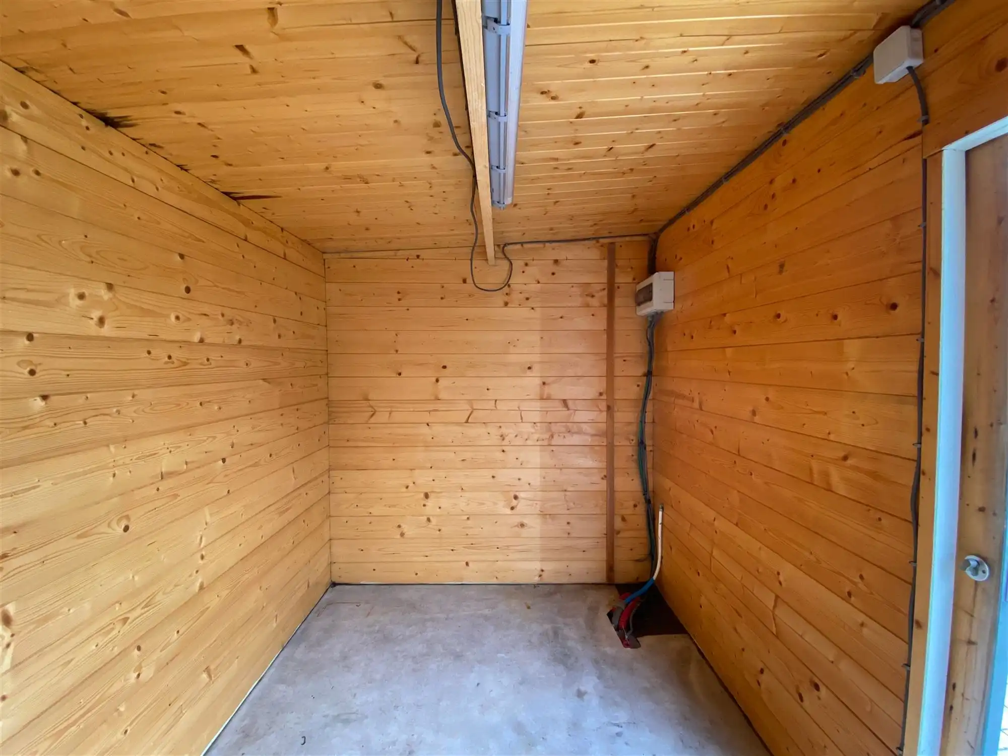 Halfopen bebouwing met grote tuin en veel parkeercomfort  foto 25