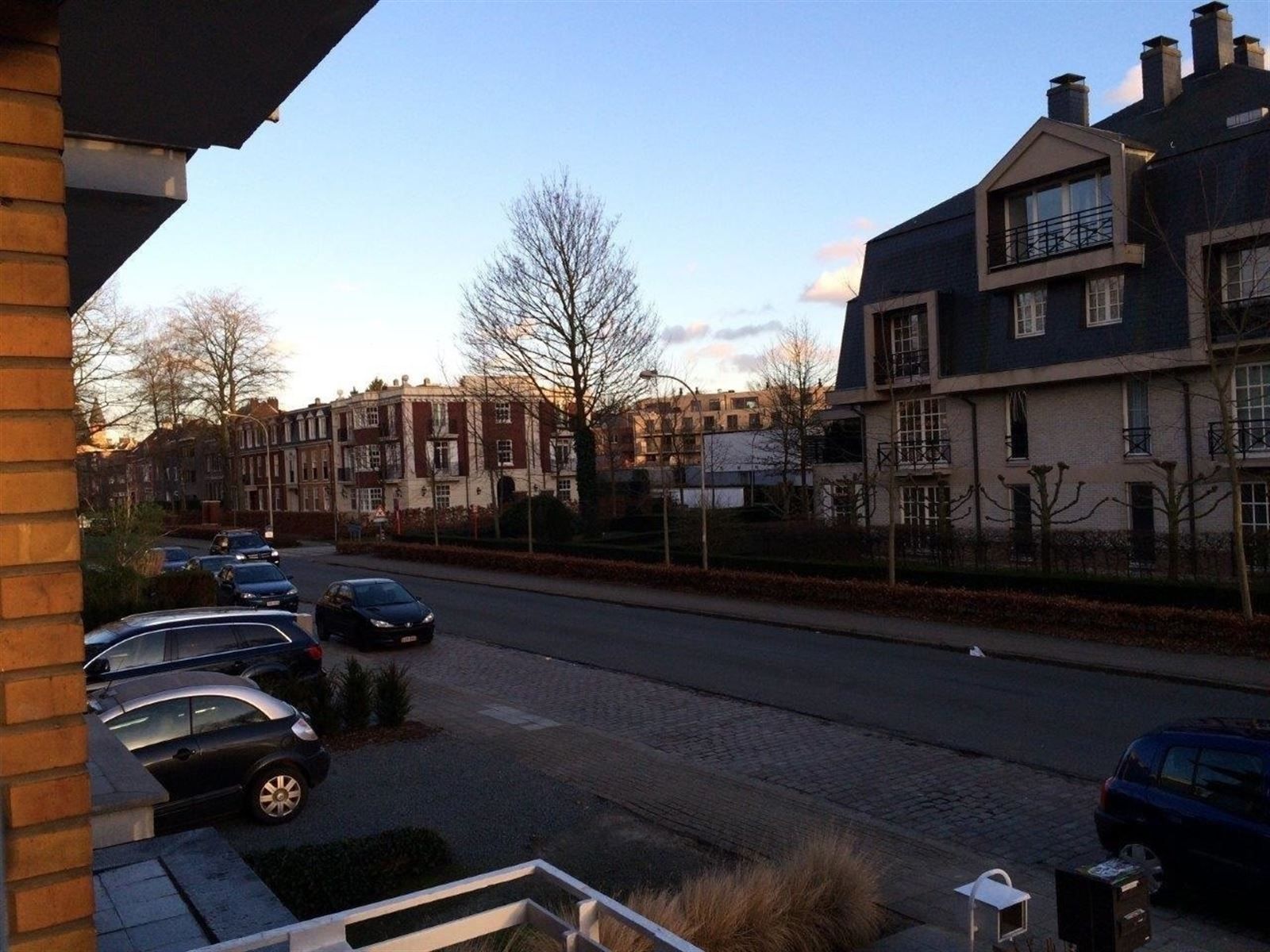 Gelijkvloers duplex met grote tuin | 3 slpk | privatieve inpandige garage  foto 4