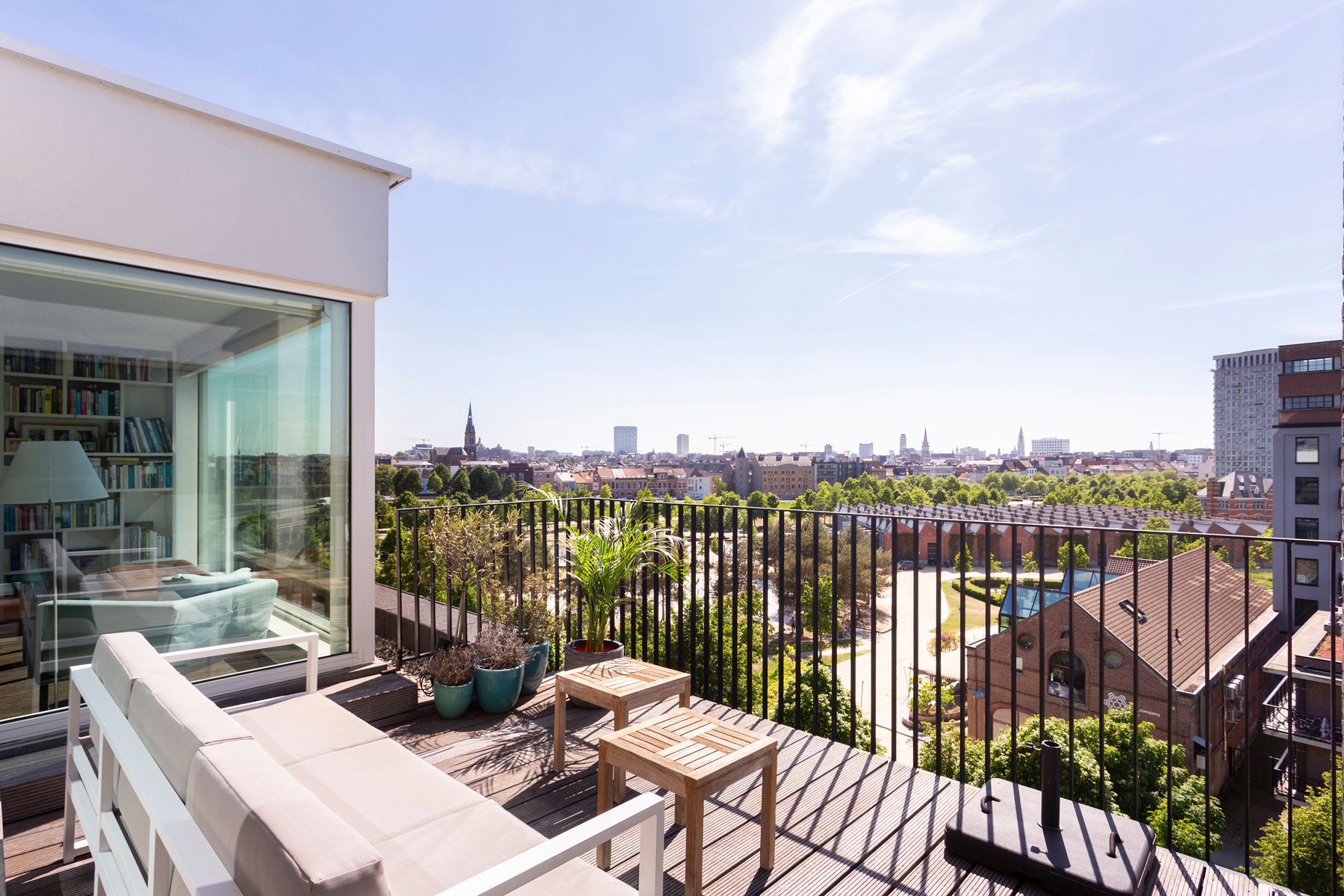 Penthouse met adembenemend parkzicht aan Park Spoor Noord foto 25