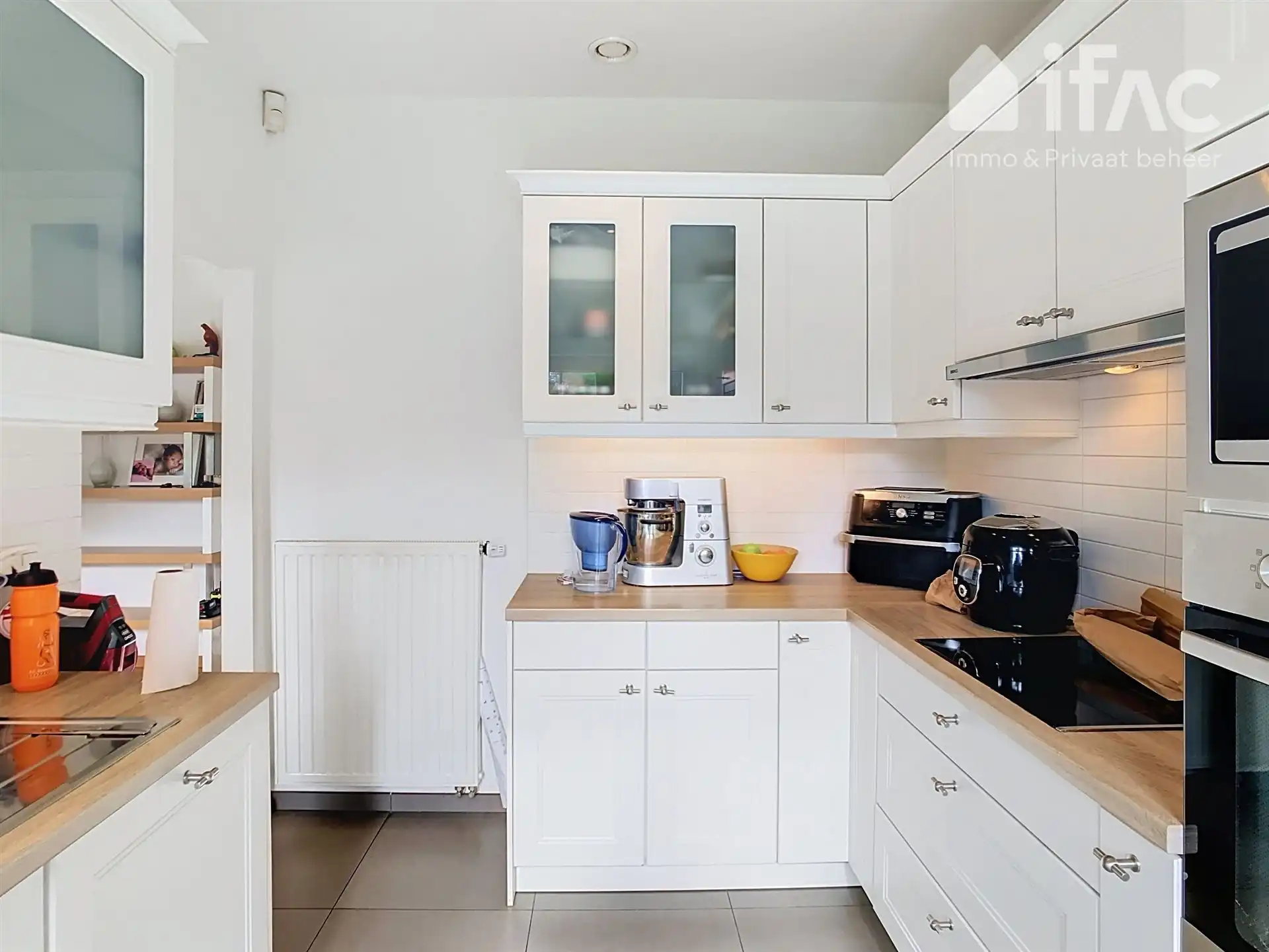Rustig gelegen bungalow, 3slpks, 2badks foto 12