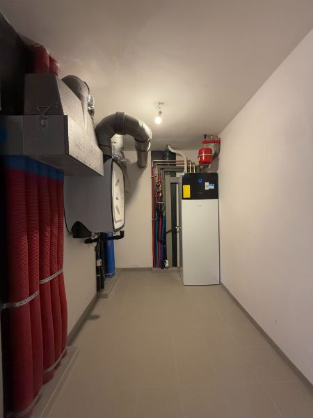 Rustig gelegen energiezuinige nieuwbouwwoning met tuin en garage foto 15