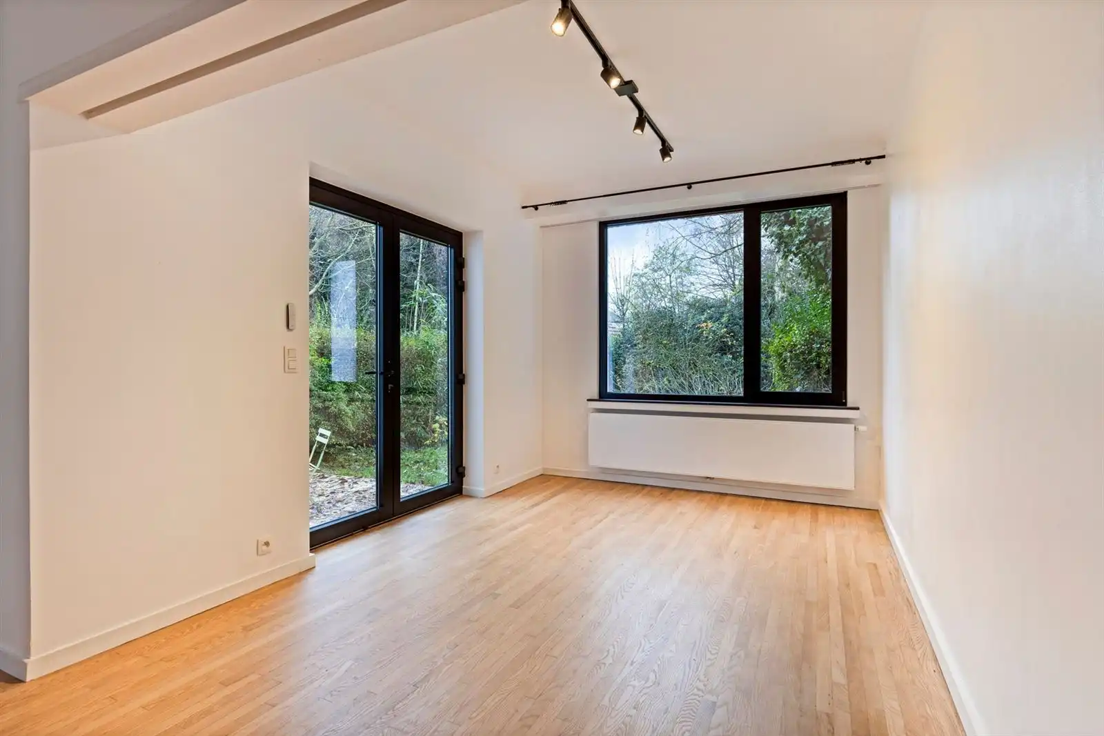 ELSDONK: Rustige, praktische woning met een uitgesproken familiaal karakter. foto 4