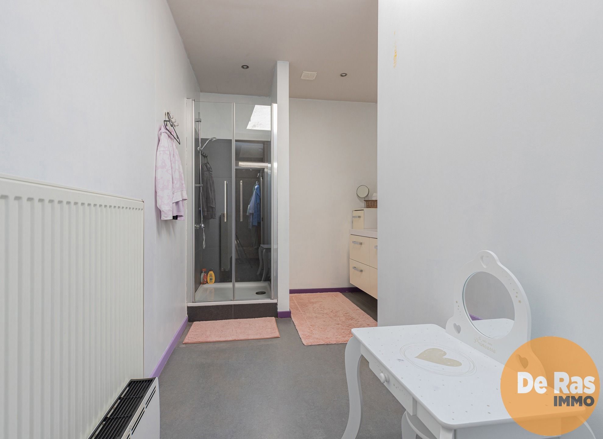 HERZELE - Gelijkvloers appartement inclusief garage met tuin foto 9