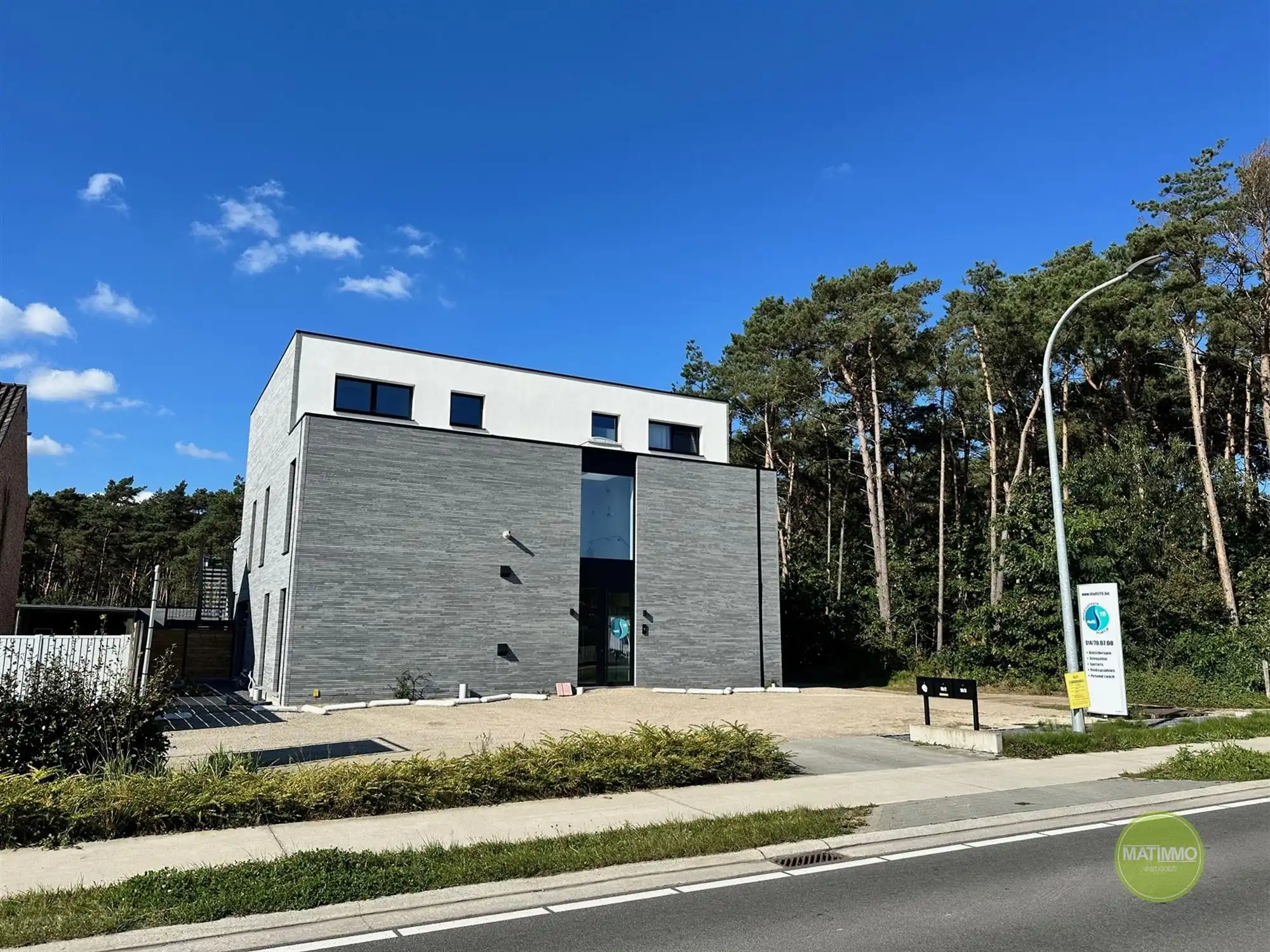 Multifunctionele praktijkruimte te Balen foto 2