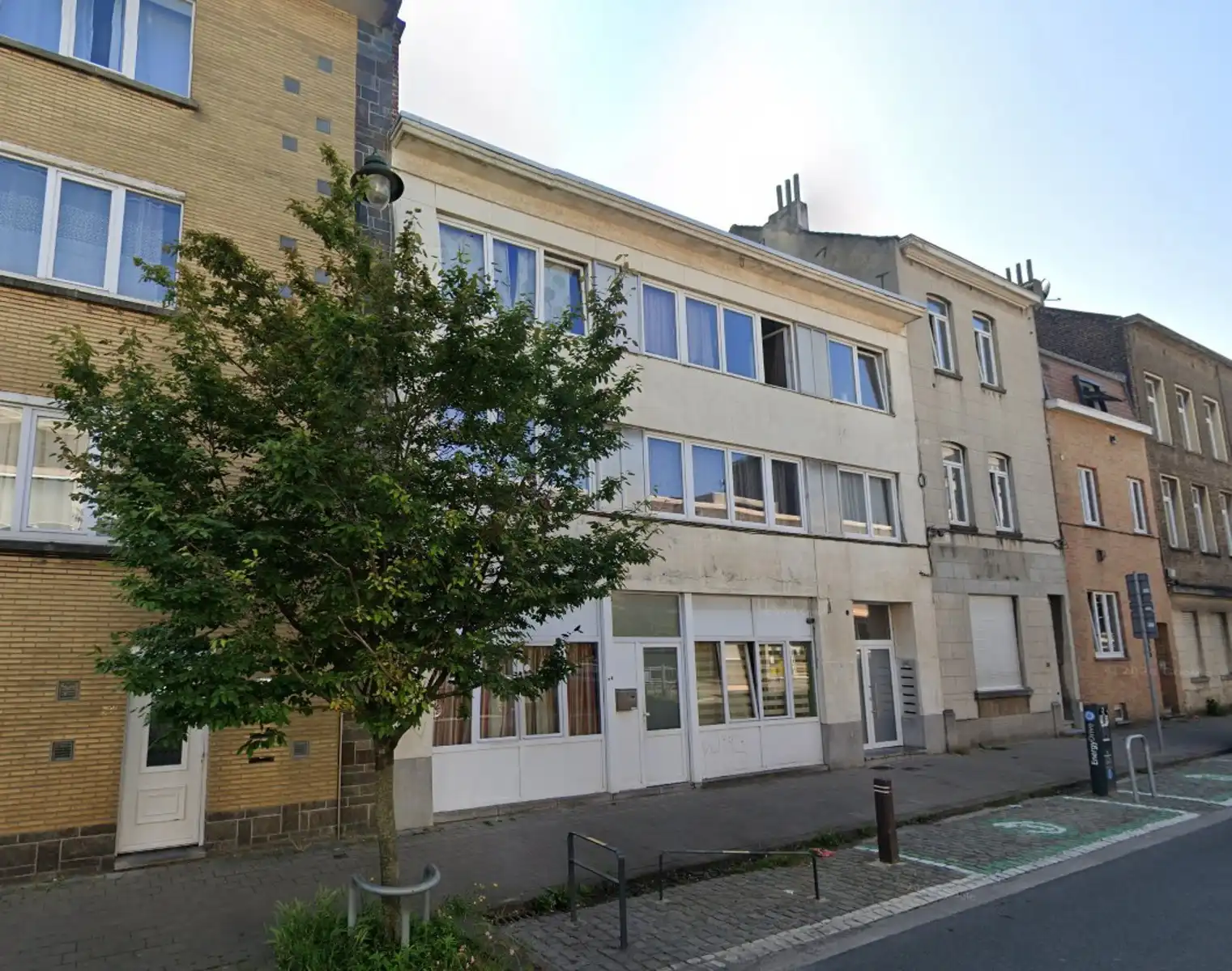 OPTIE Opbrengsteigendom gemengd gebruik foto {{pictureIndex}}