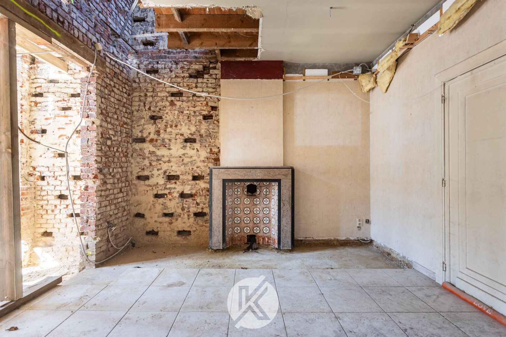 Veelbelovend renovatieproject in Mere foto 6