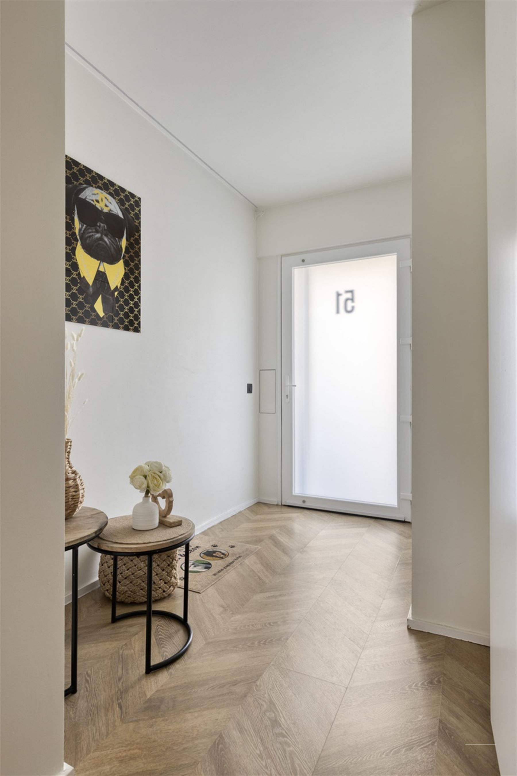 Zeer recente nieuwbouwwoning met garage en 4 slaapkamers foto 3