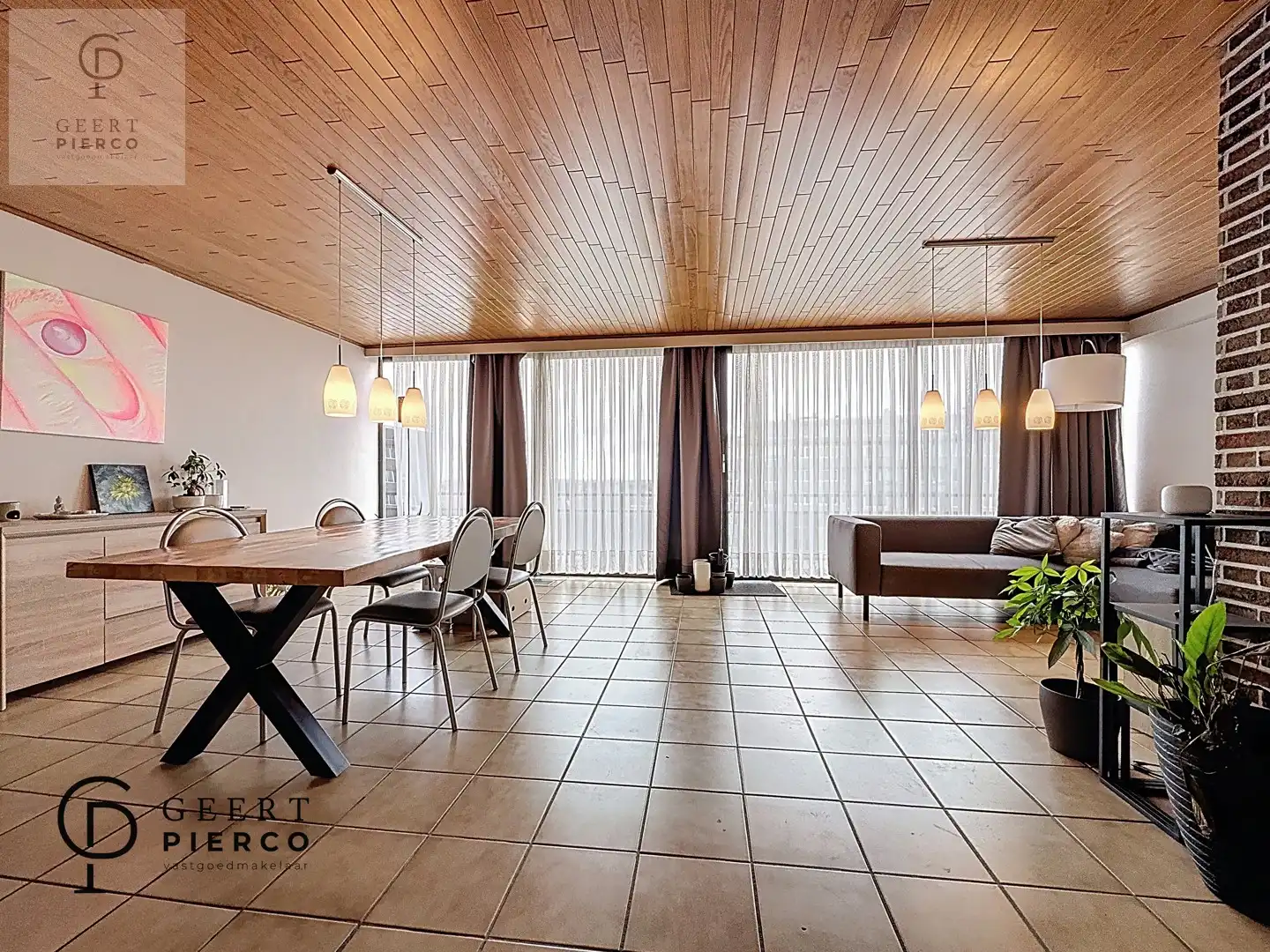 Gezellig appartement foto {{pictureIndex}}