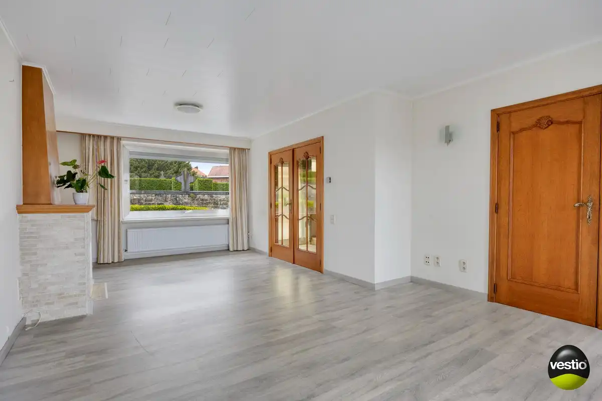 Eengezinswoning met 5 slaapkamers én opsplitsbare bouwgrond foto 8