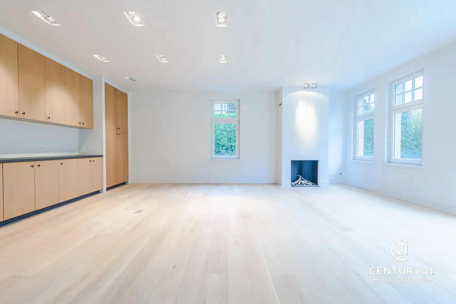 Unieke high-end villa met royaal woonoppervlak op 2415m² foto 11