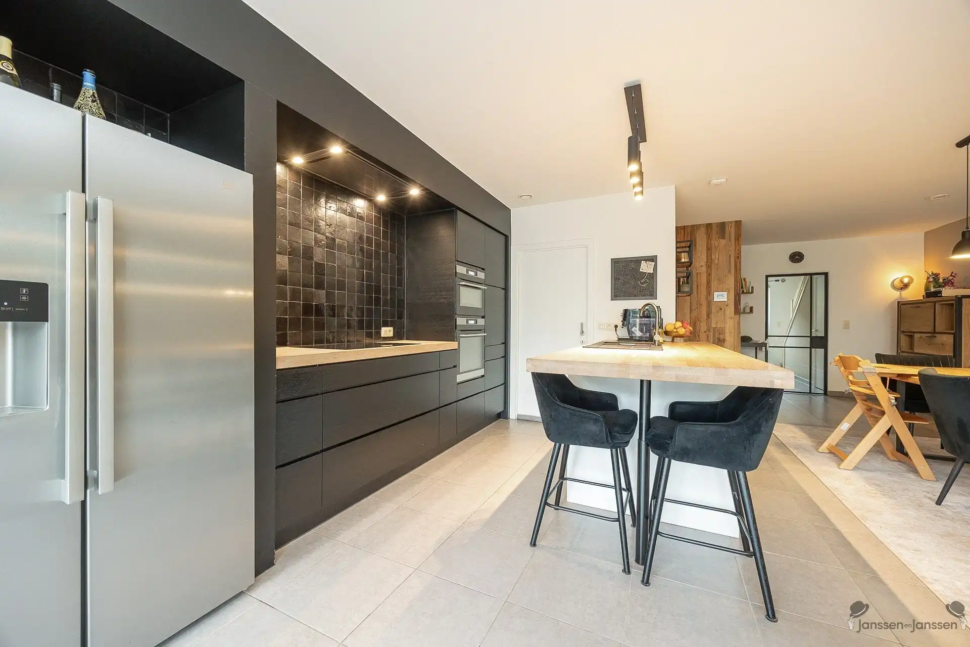 Mooi afgewerkte en ruime energiezuinige woning  foto 8