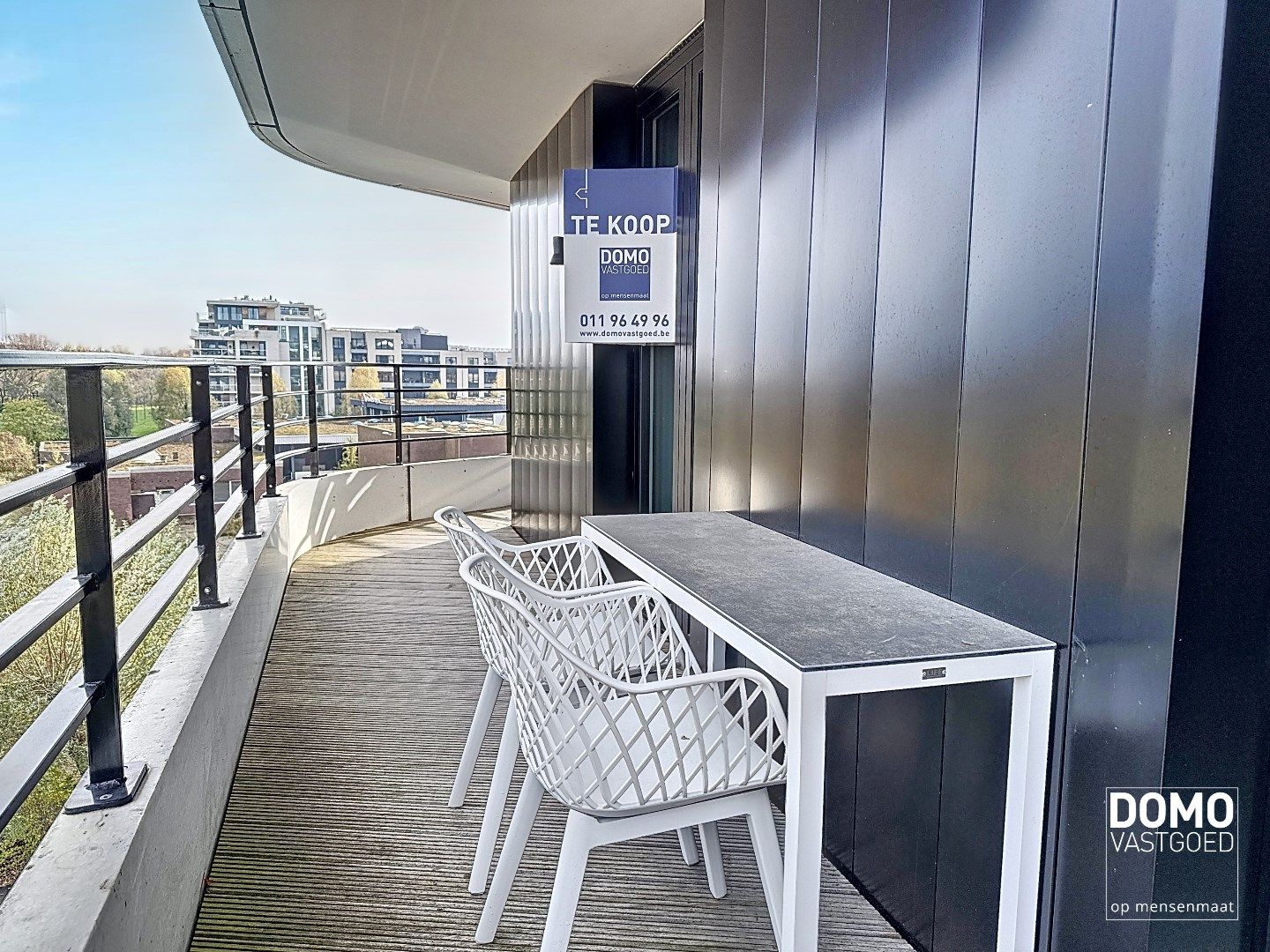 Luxe studio met terras en lift in Hasselt. foto 13