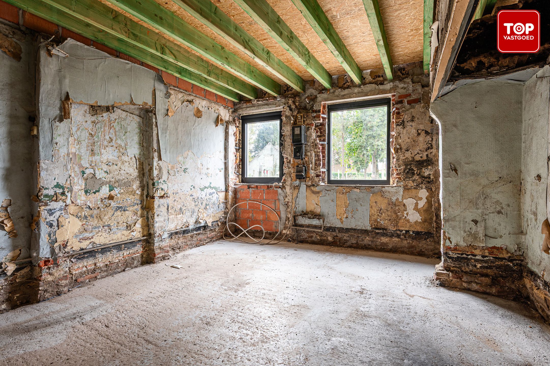 Halfopen bebouwing op een rustige locatie foto 10