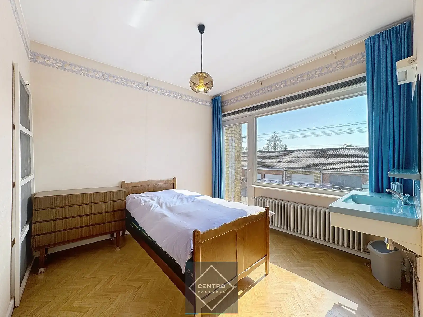 UITERST interessant gelegen woning te Sint-Andries! foto 15