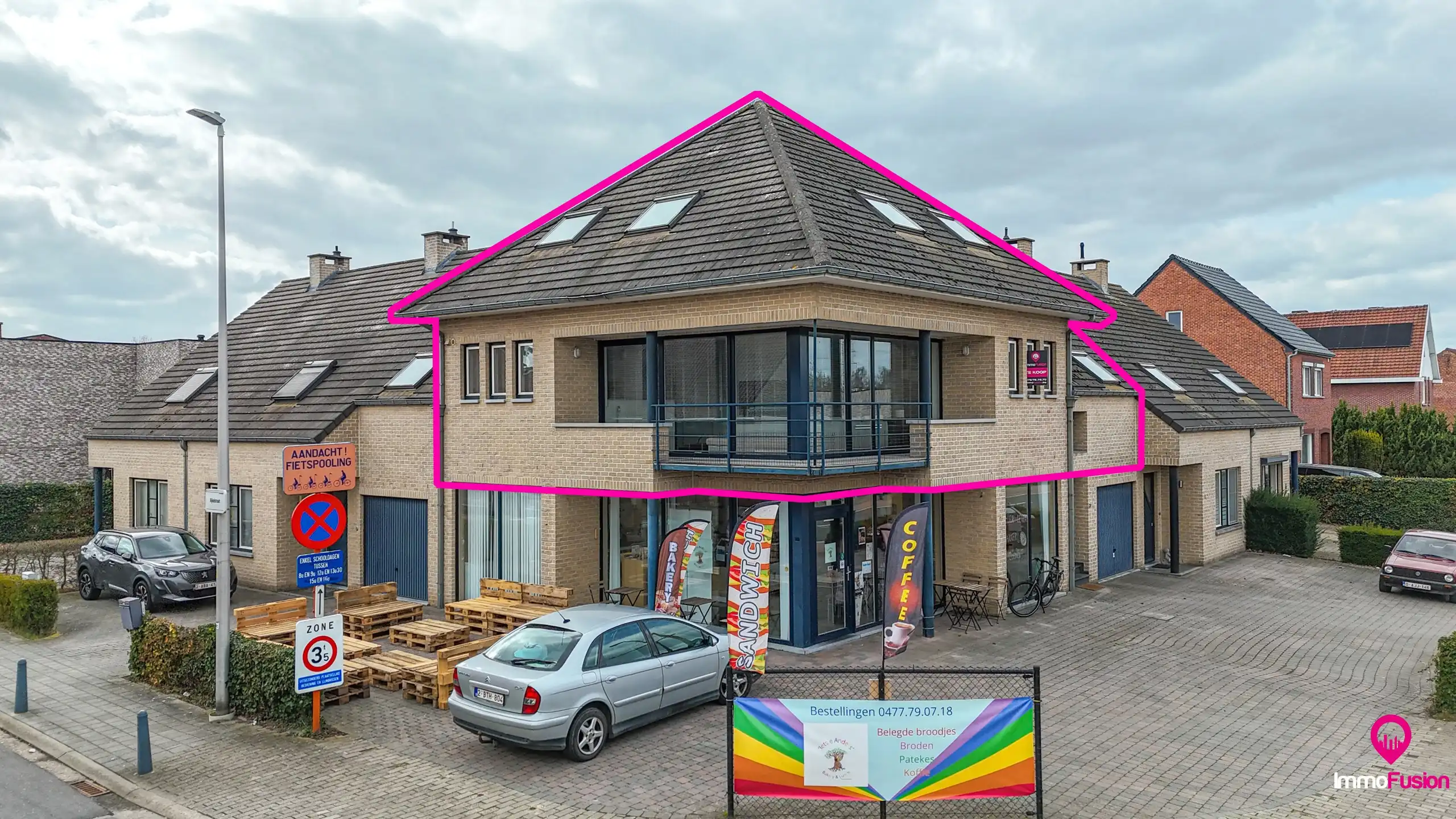 Ruim appartement met 4 slaapkamers en parking in Tuilt! foto 2