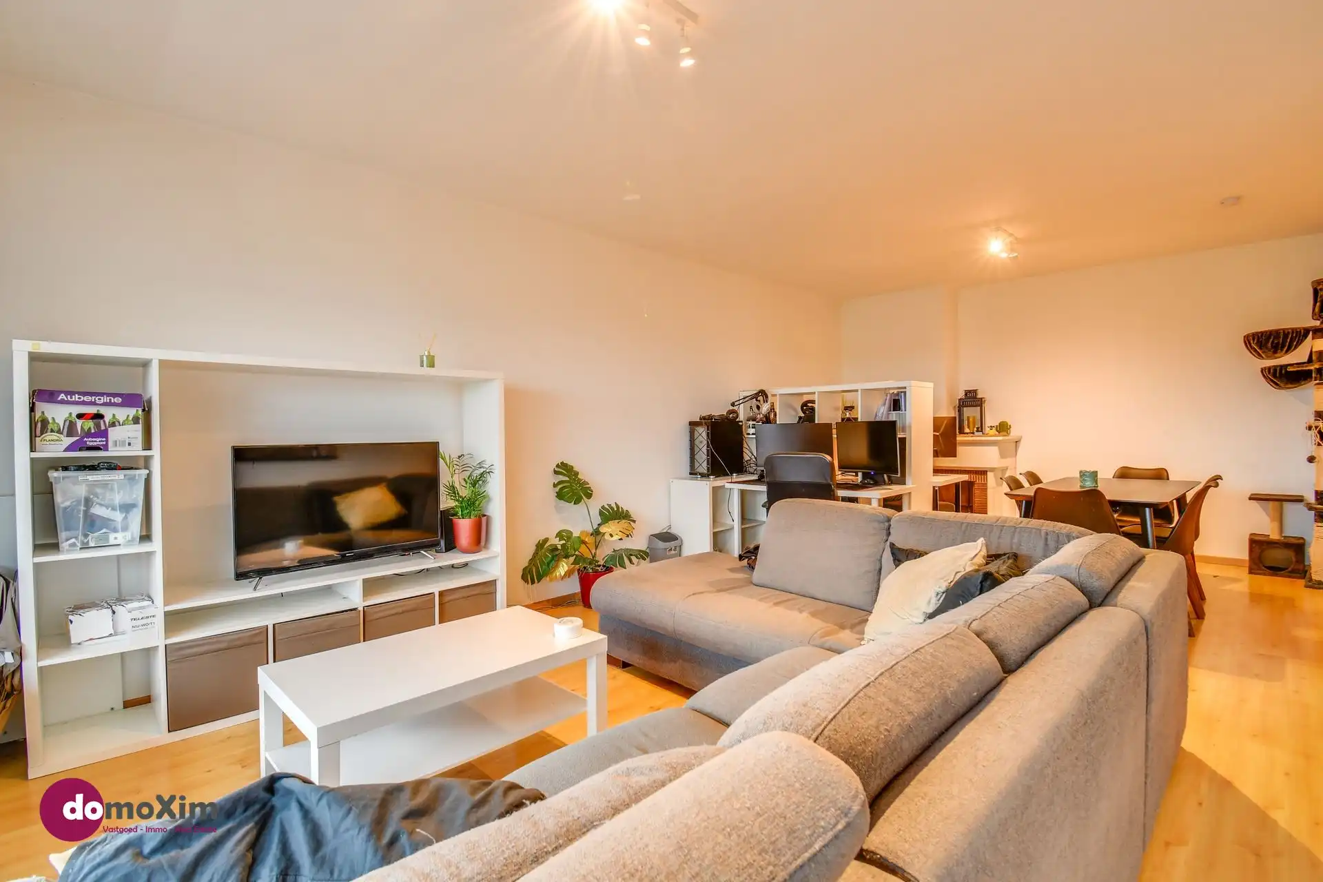 Instapklaar appartement met twee terrassen en garagebox op toplocatie in Mechelen foto 2