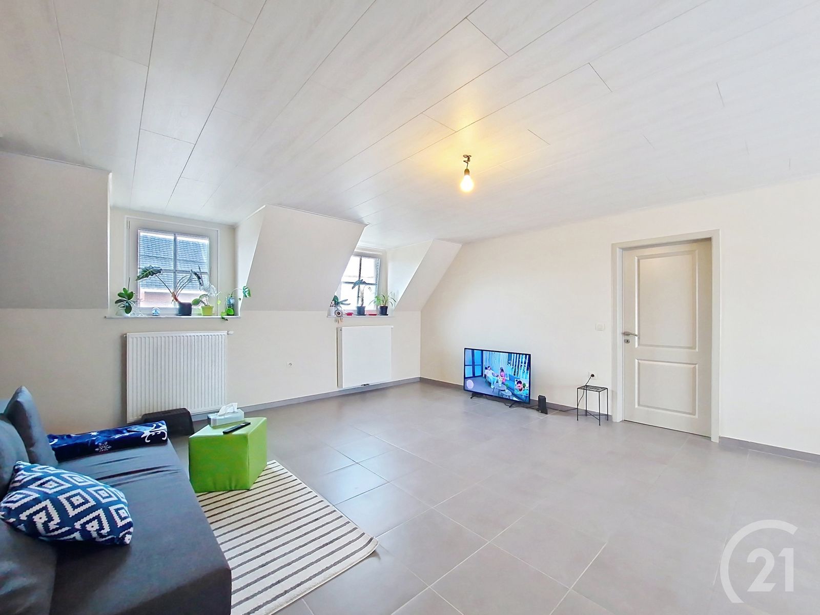 Appartement te huur! foto 2