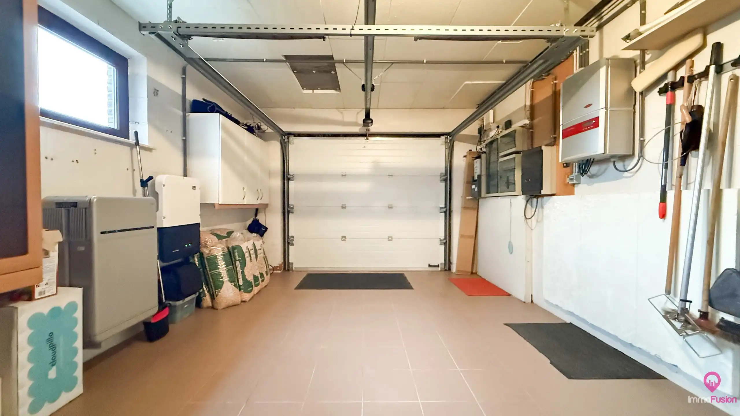 Instapklare woning met 4 slpks, inpandige garage + kelder!  foto 21
