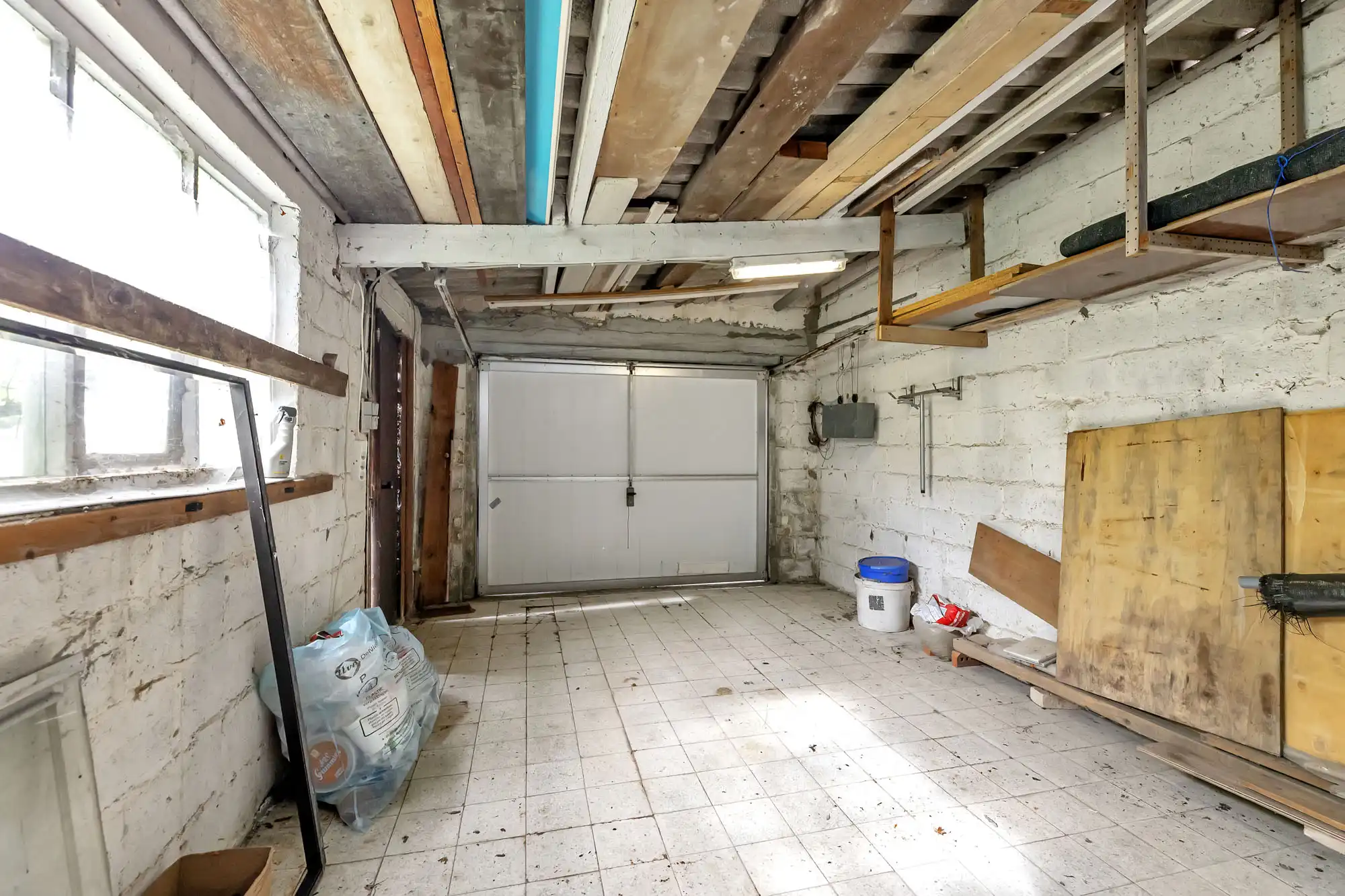 Ruime bungalow met uitzonderlijk potentieel op toplocatie foto 29