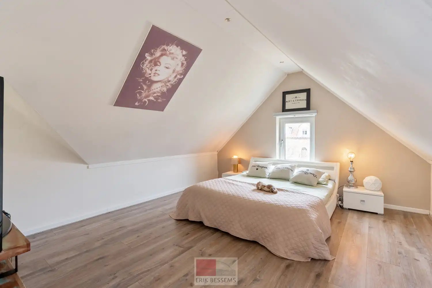 Vrijstaande woning met luxe buitenbeleving en topligging nabij Maastricht foto 23