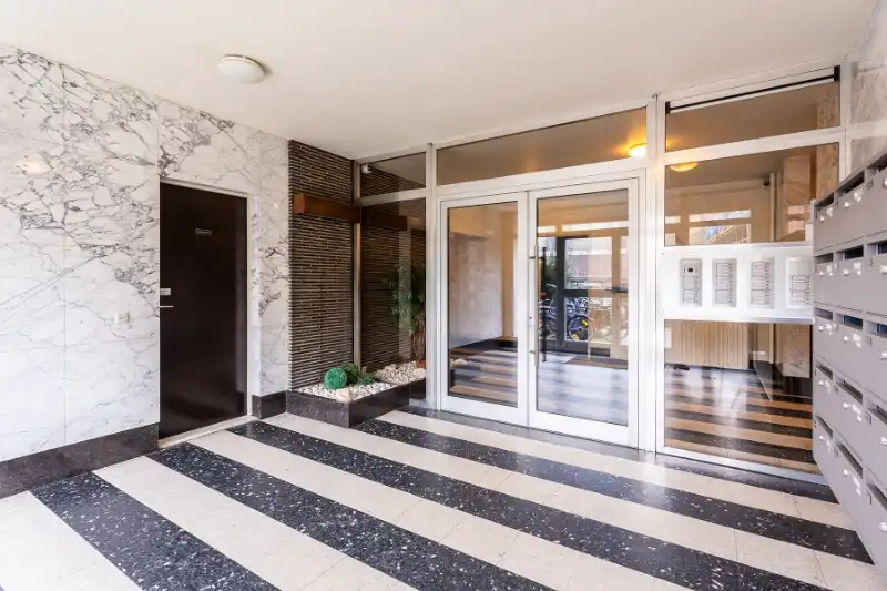 Ruim 3 slpk. appartement + P foto 20