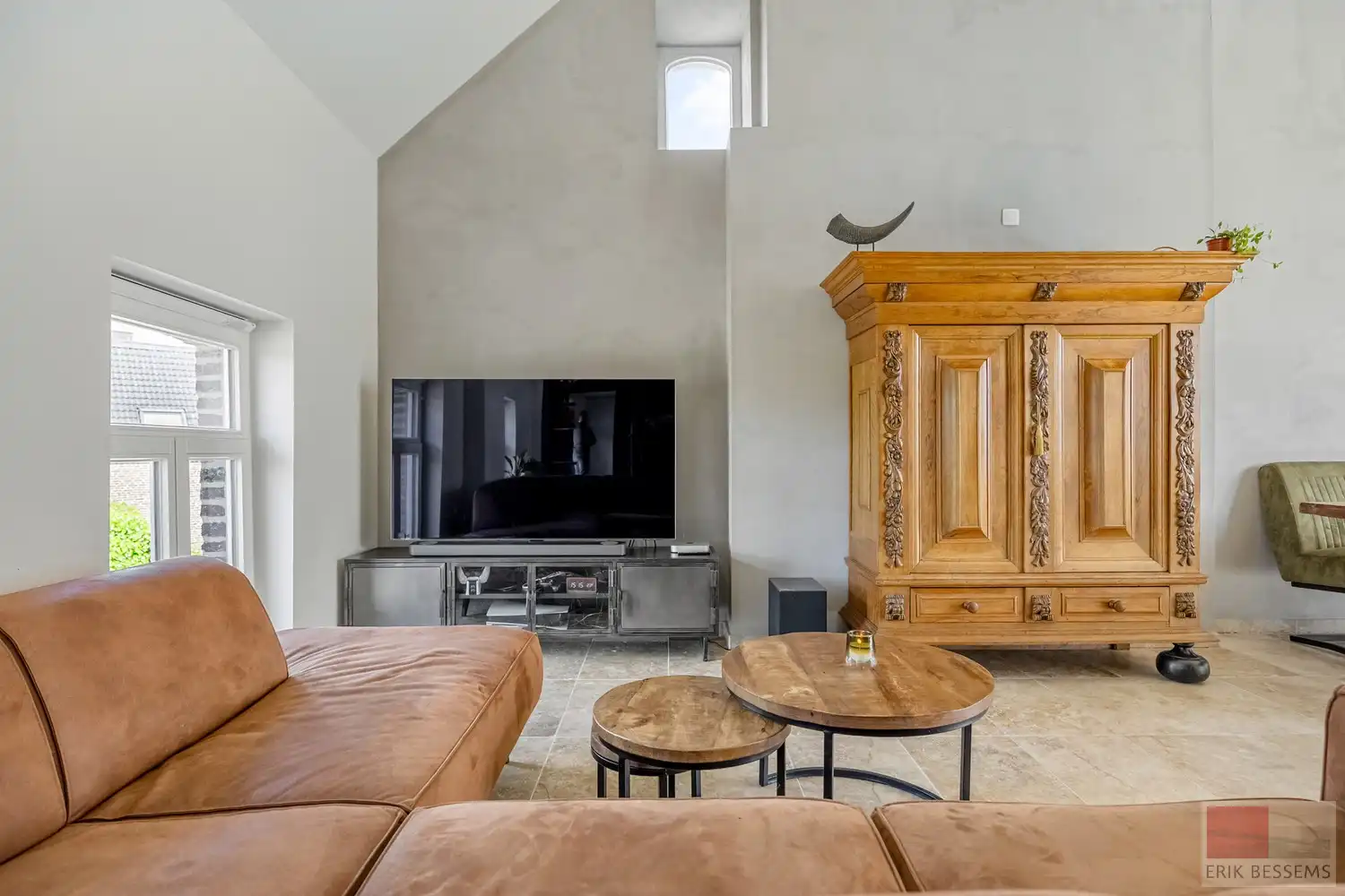 Unieke loft-appartement aan de Oude Kerkstraat 55 in Dilsen-Stokkem foto 15