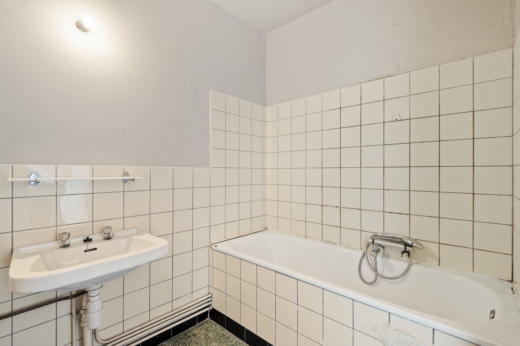 Ruim appartement van 79m² met 2 slaapkamers, terras en kelder foto 18