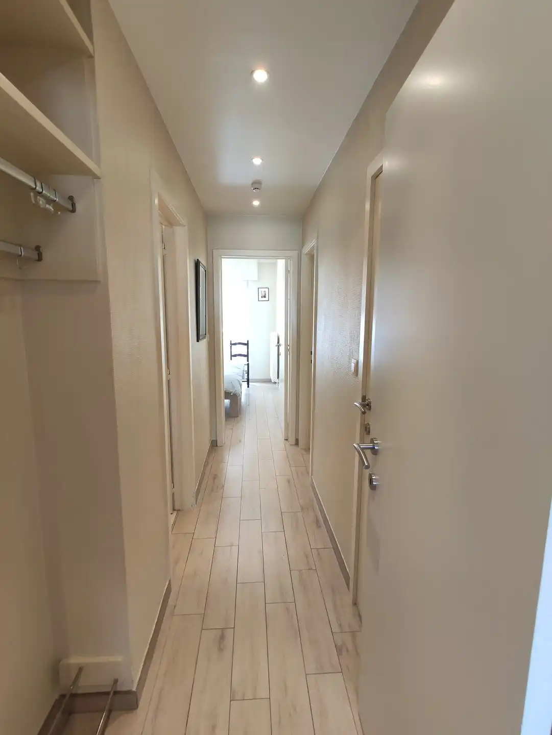 Gemeubeld: aangenaam vakantieappartement op de Zeedijk in Duinbergen! foto 11