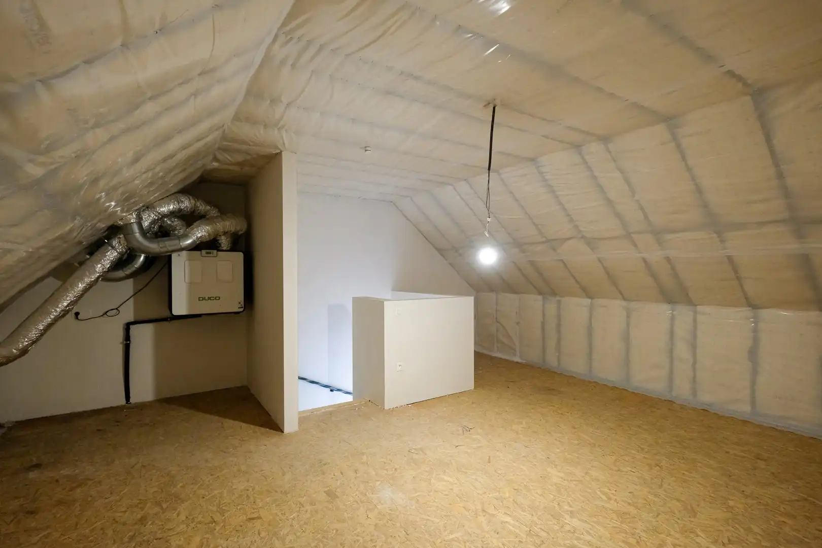 Energiezuinige nieuwbouwwoning met tuin te huur in Evergem foto 16