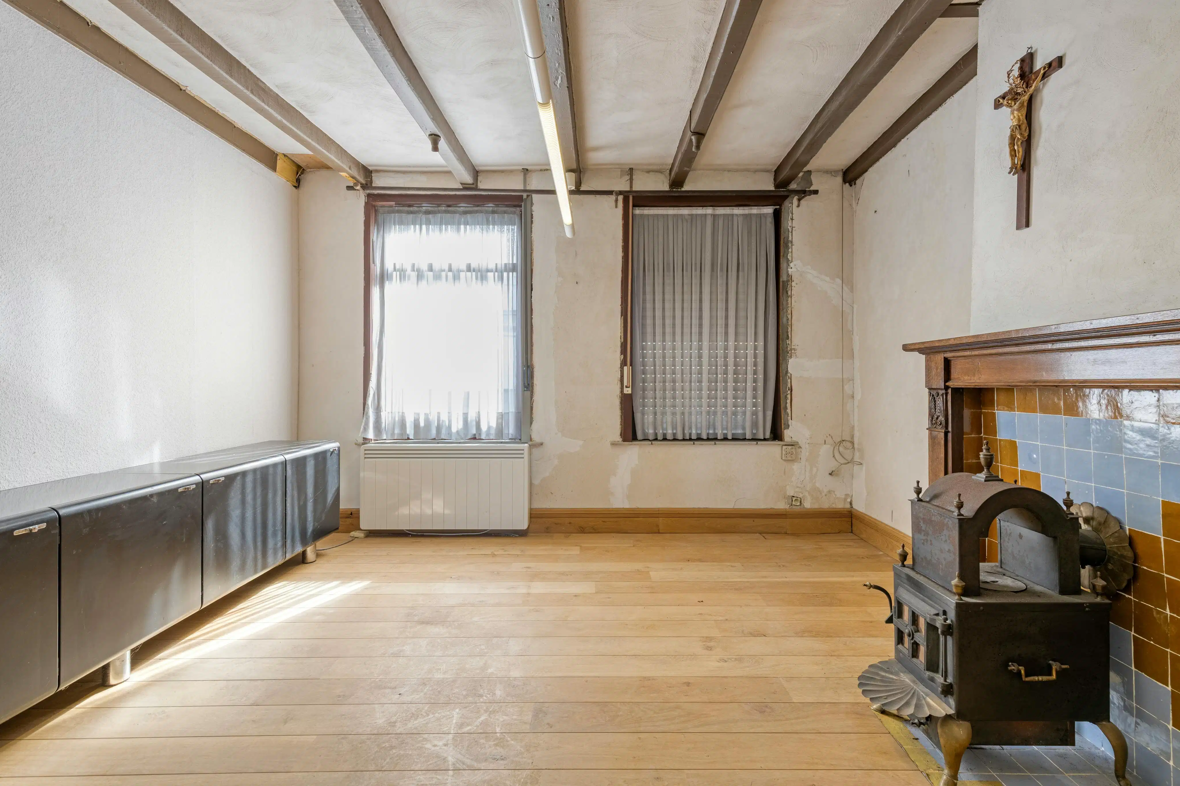 Verder te renoveren woning met tuin en garage in Adinkerke. foto 11