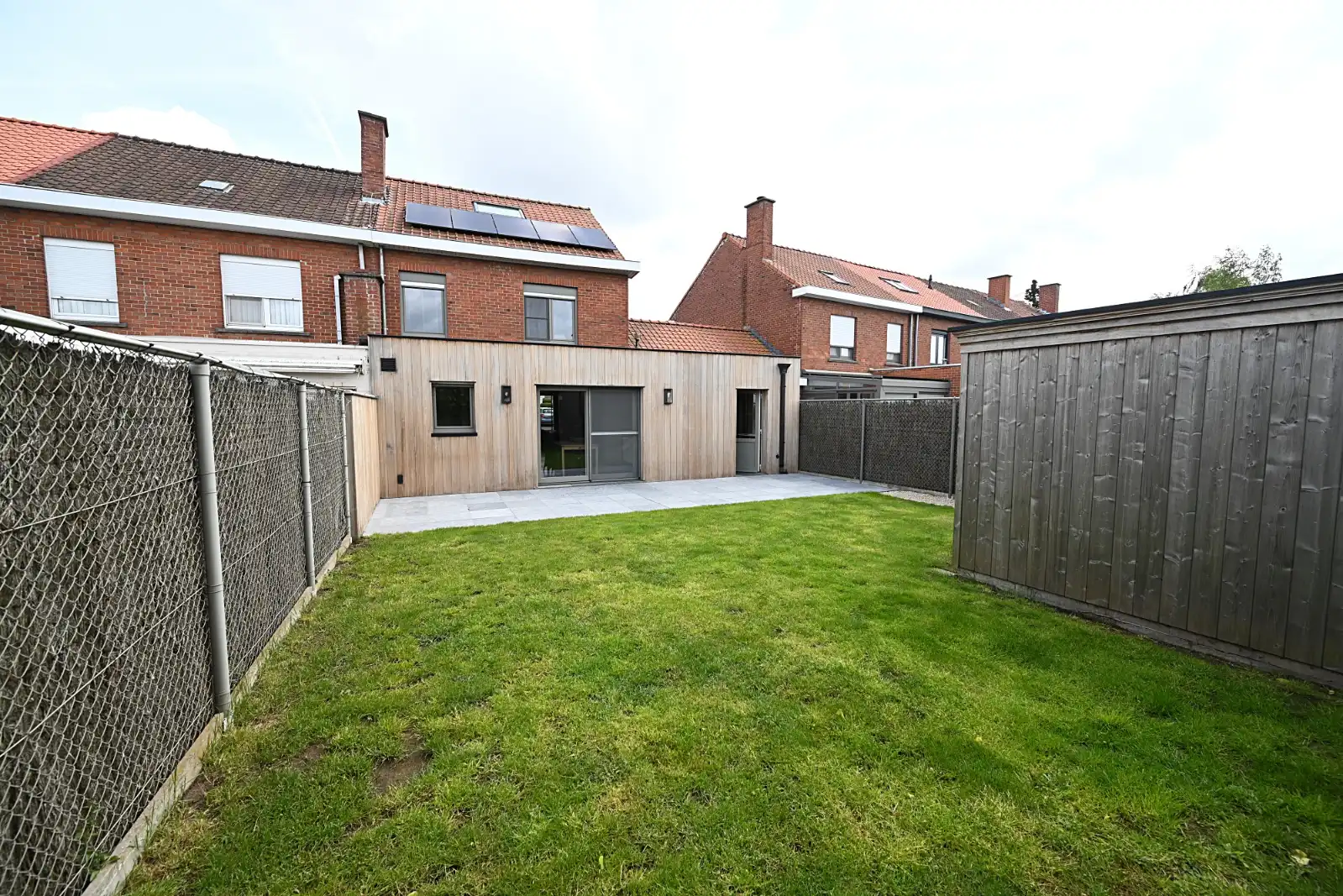 Ruime woning nabij centrum Kachtem foto 18