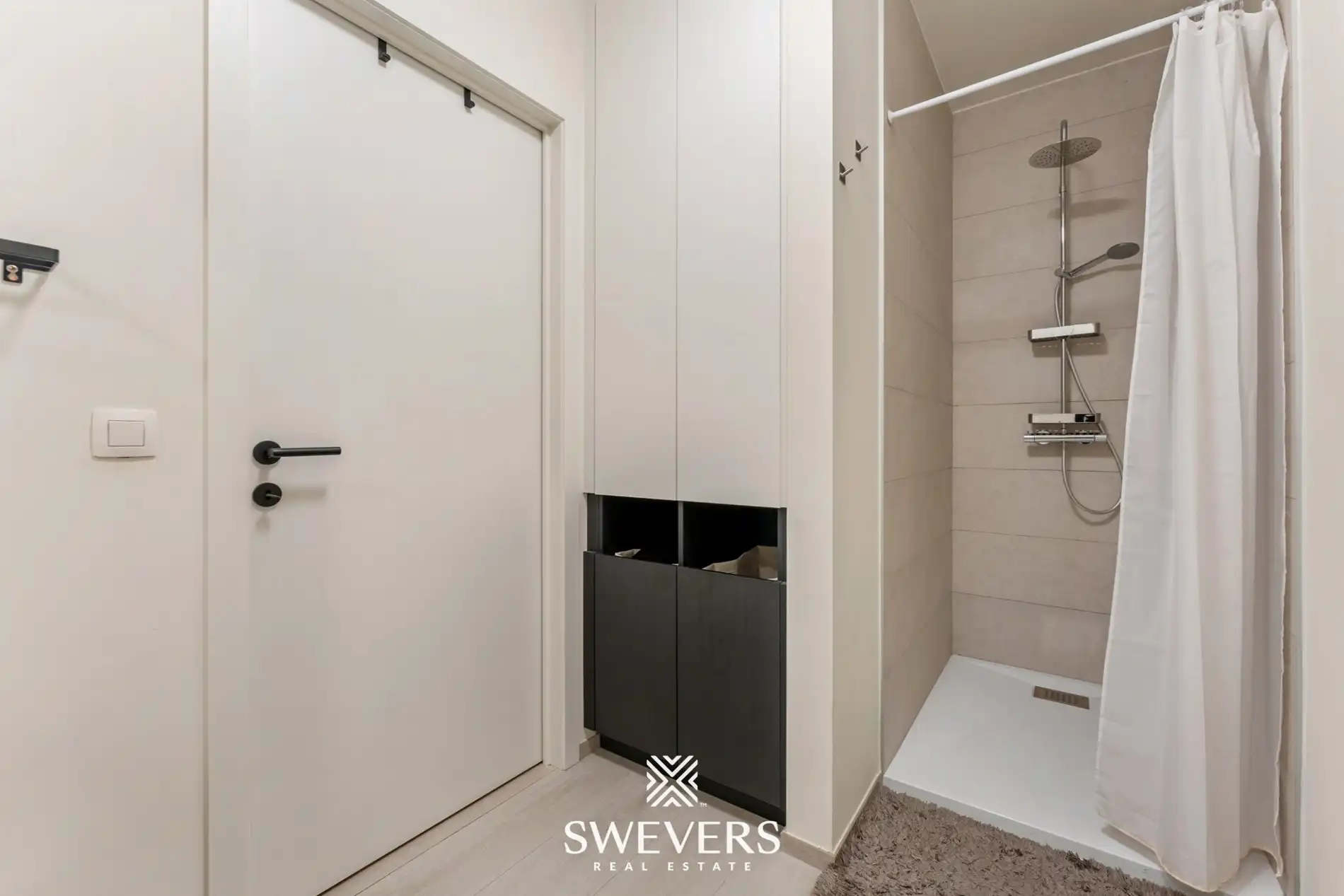 Instapklaar, energiezuinig gelijkvloers appartement (99 m²) met garage en kelders in het pittoreske Bolderberg foto 13