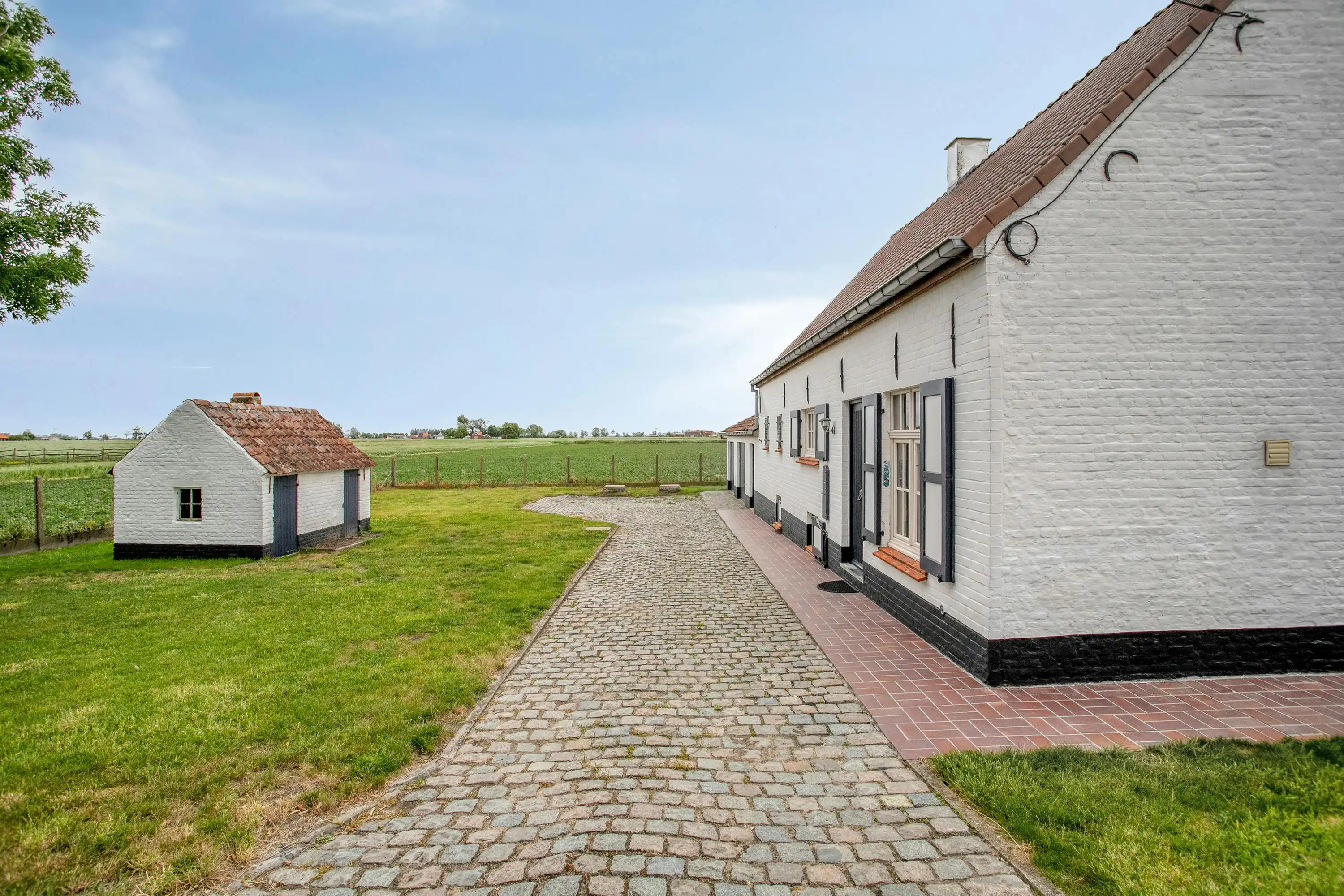 Gerenoveerde landelijke woning met 4 slaapkamers op 897 m². foto 29