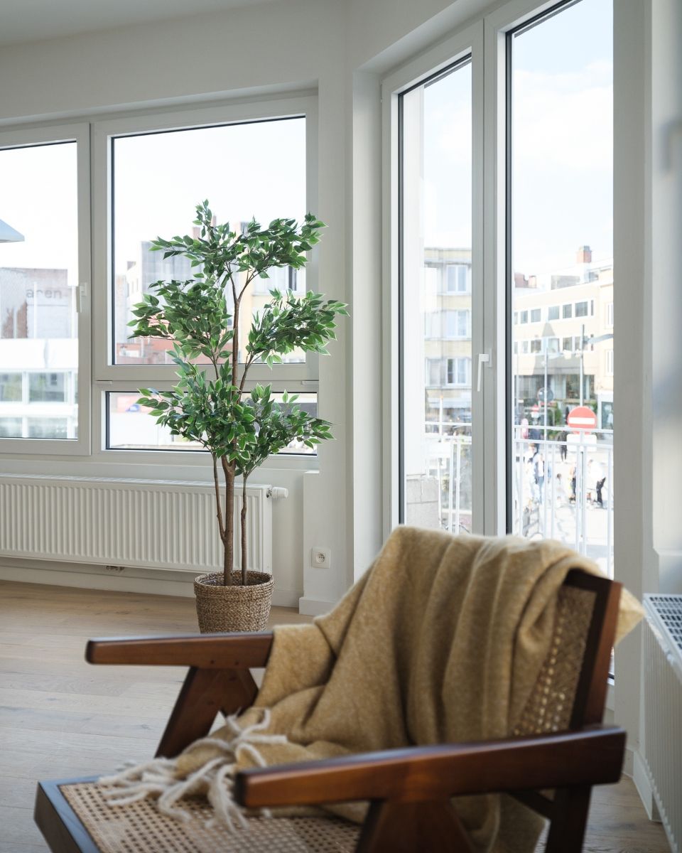 Gerenoveerd 2slpk-appartement hartje Kortrijk foto 11