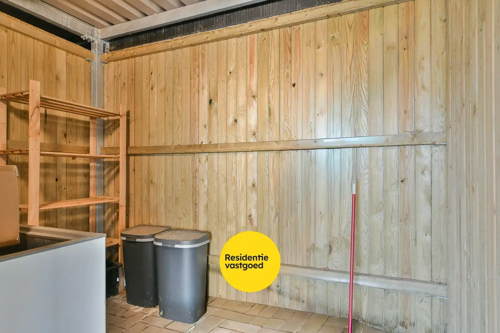 Uniek appartement met carport met grote berging gelegen in een oude graanmolen foto 19