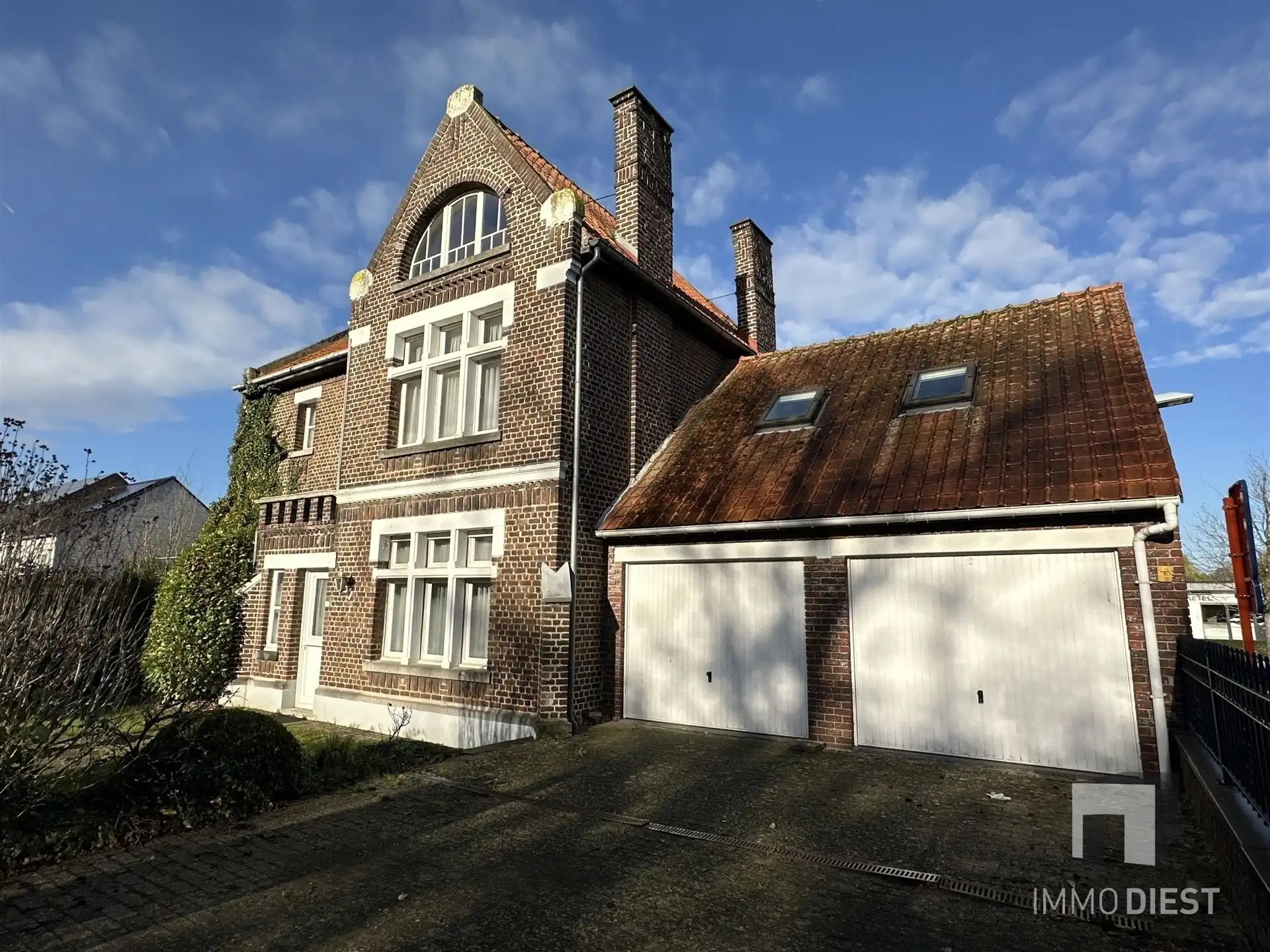 Elegante woning met vele mogelijkheden - min. 4 slpks foto 2