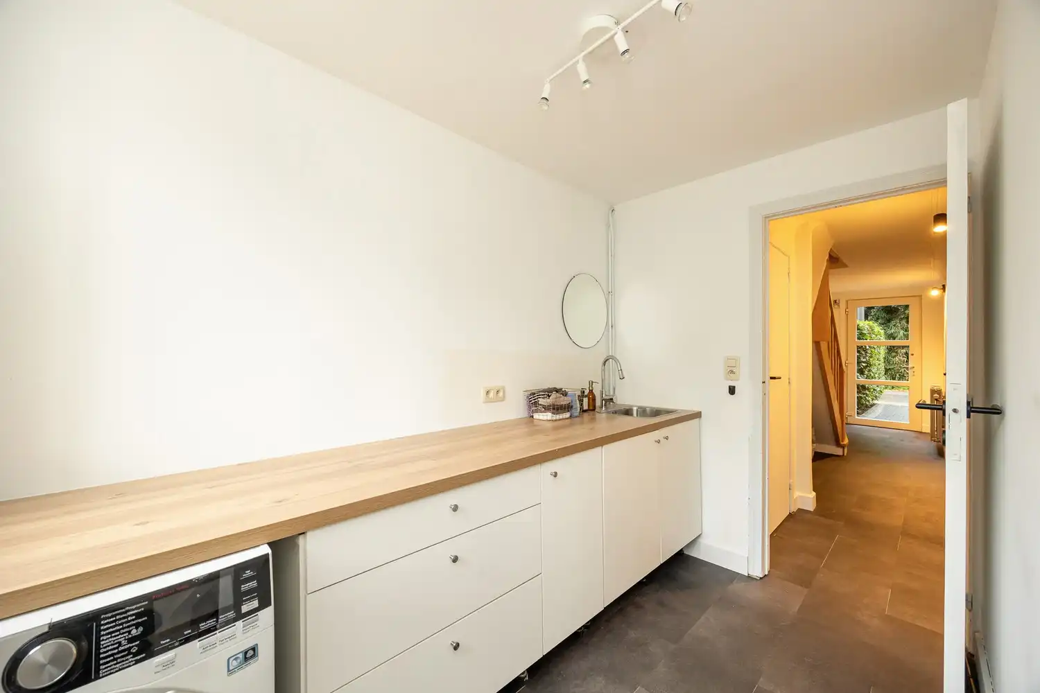 Stijlvolle bel-étage (170m²) met 3 à 4 slaapkamers, garage en tuin in Deurne-Zuid - EPC B! foto 26