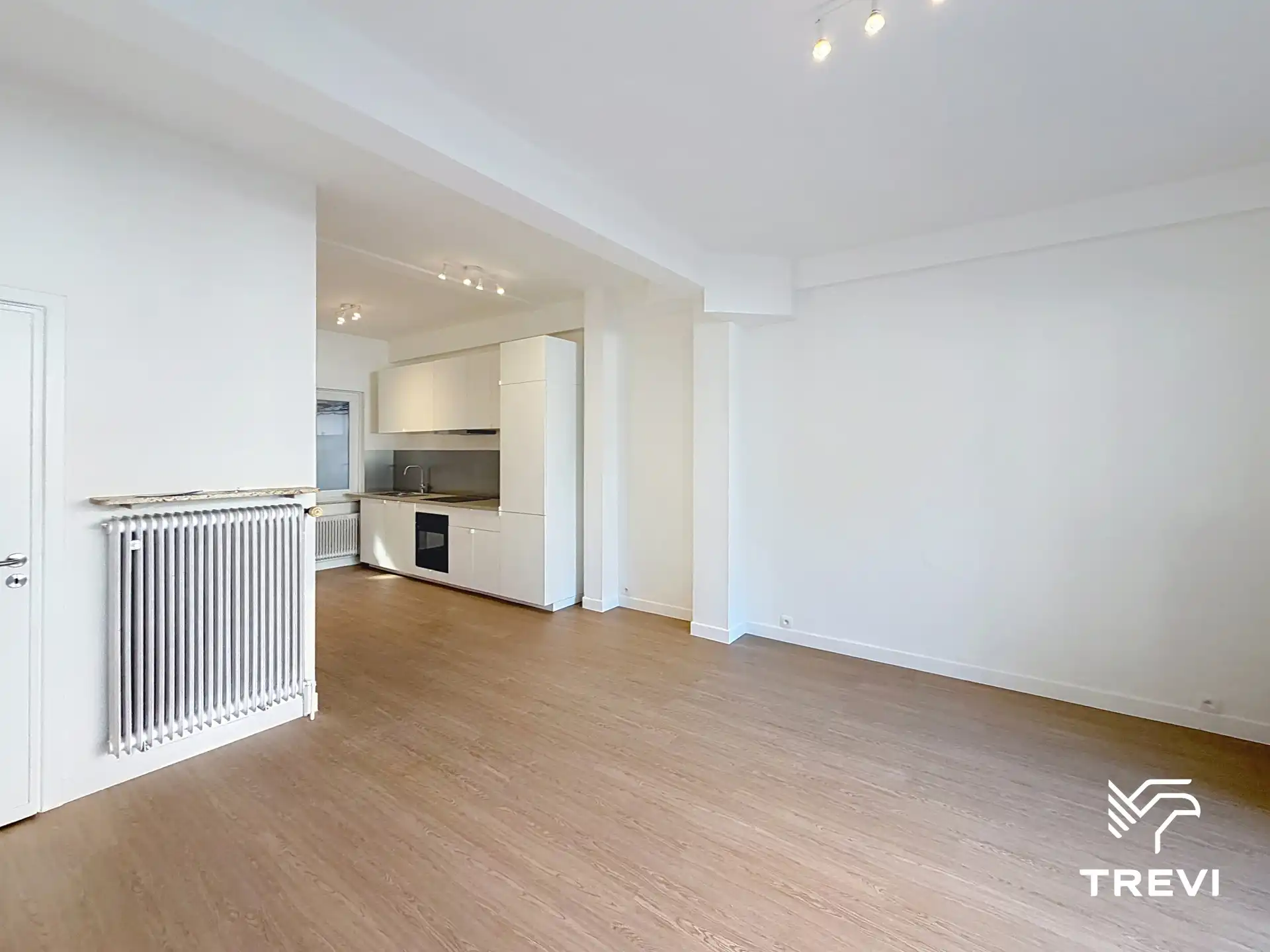 ANDERLECHT – Schitterend gerenoveerd 1-slaapkamerappartement foto 8