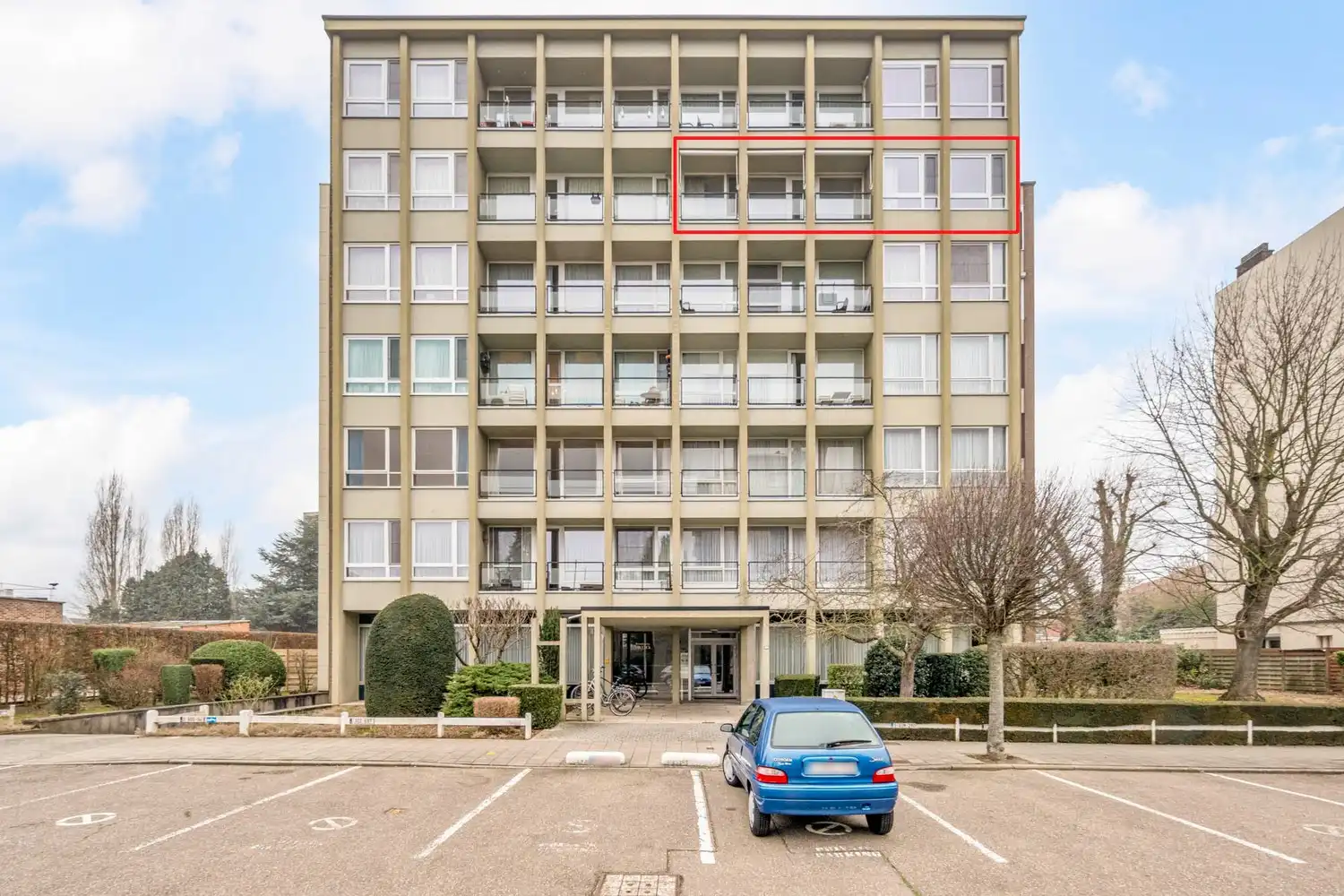 Lichtrijk appartement met 2 slaapkamers, terras en twee autostaanplaatsen, nabij het centrum van Sint-Truiden. foto 16