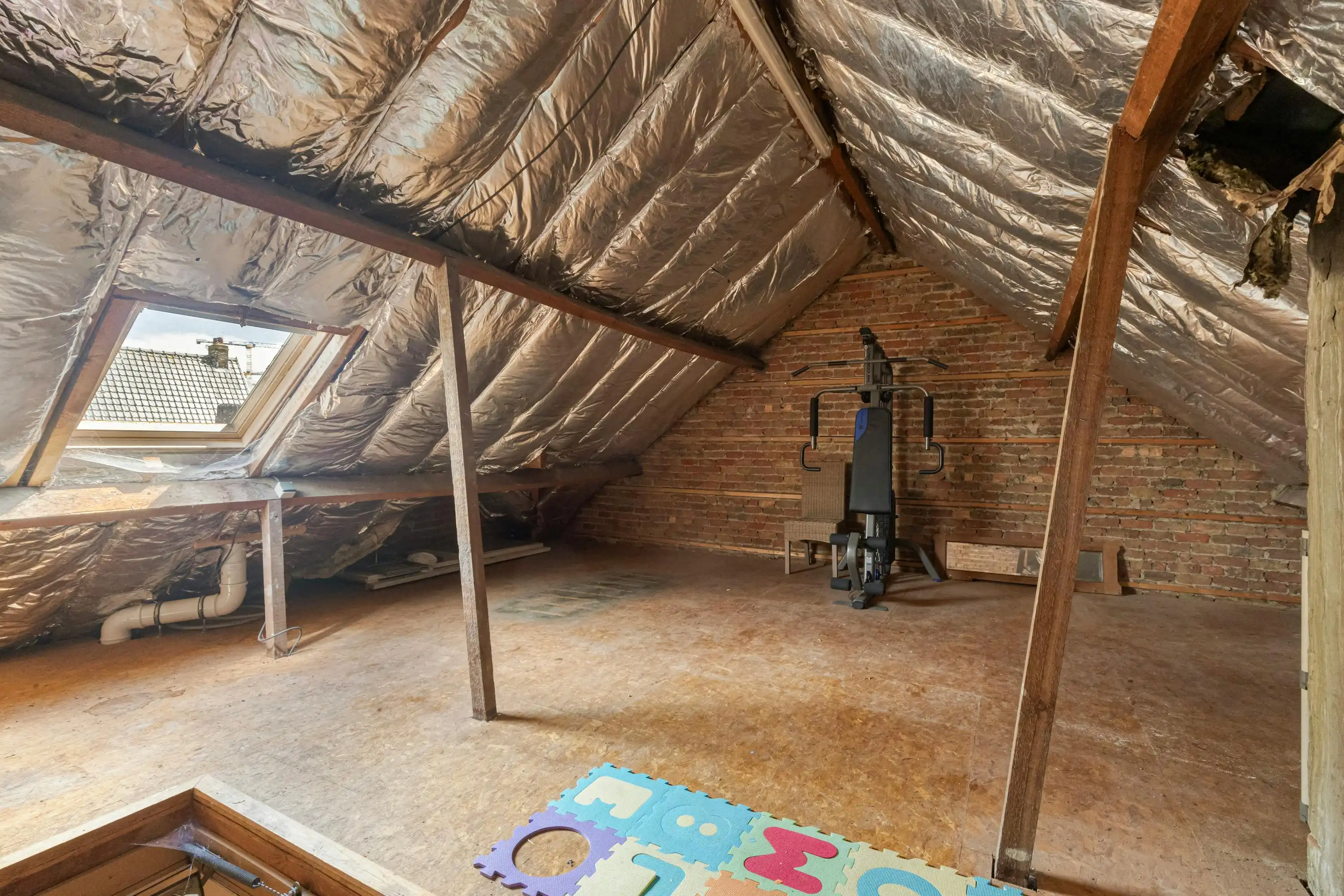 Halfopen huis op rustige locatie te koop met 3 slaapkamers  foto 15
