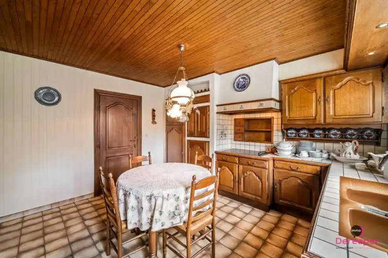 Charmante alleenstaande bungalow met zuidgerichte tuin op ruim perceel in Snaaskerke foto 4