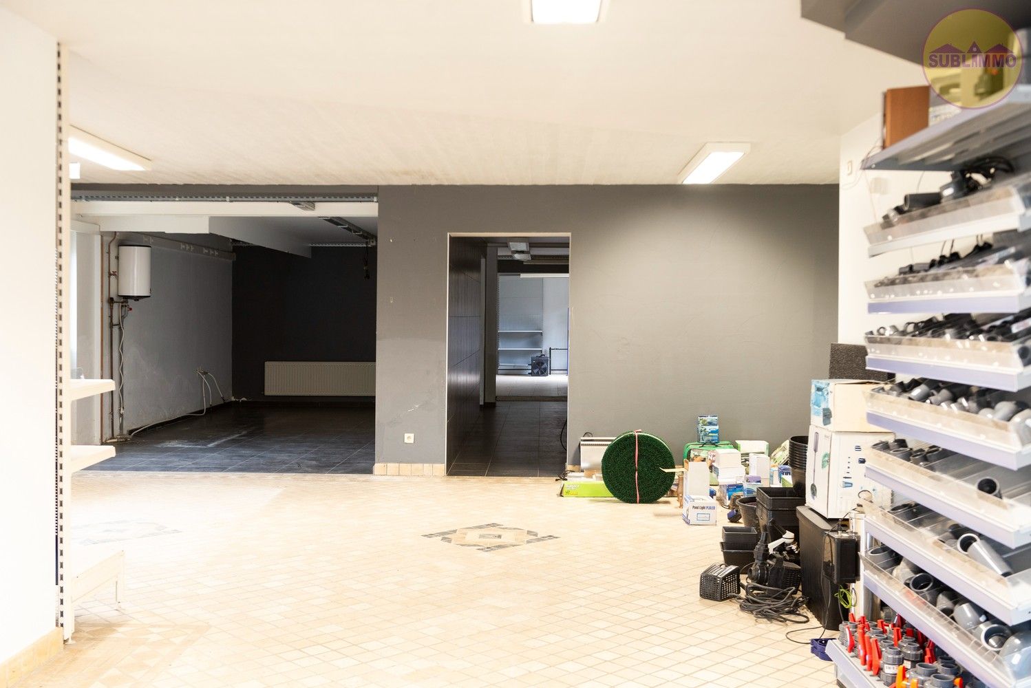 Uniek handelspand met woonst, tuin en tal van mogelijkheden – ideaal als winkel, kantoor, horecazaak, B&B,... foto 8